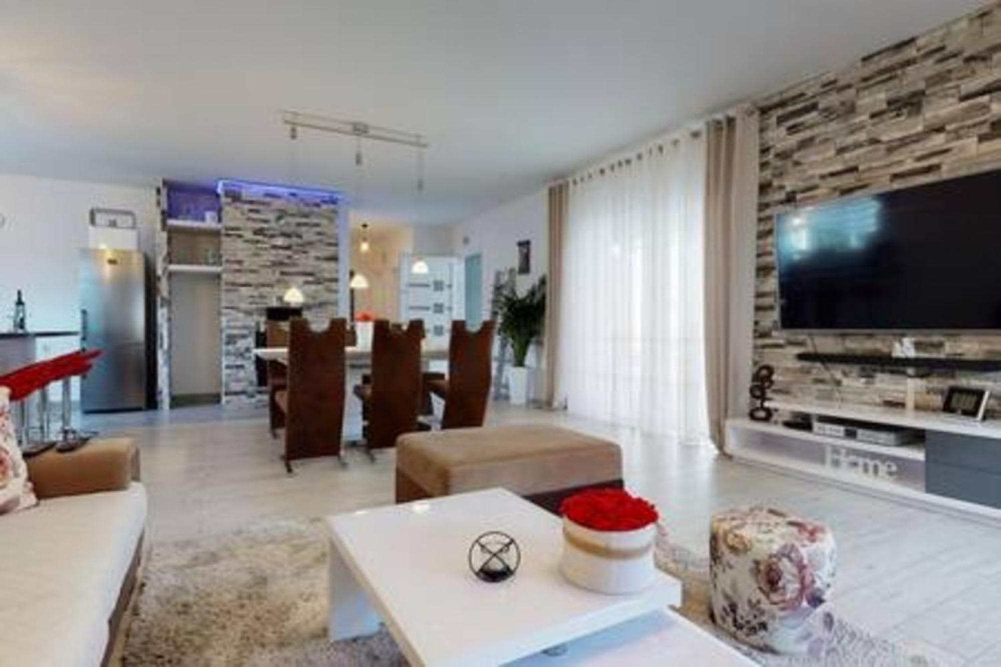 Holiday House Tolesa Split