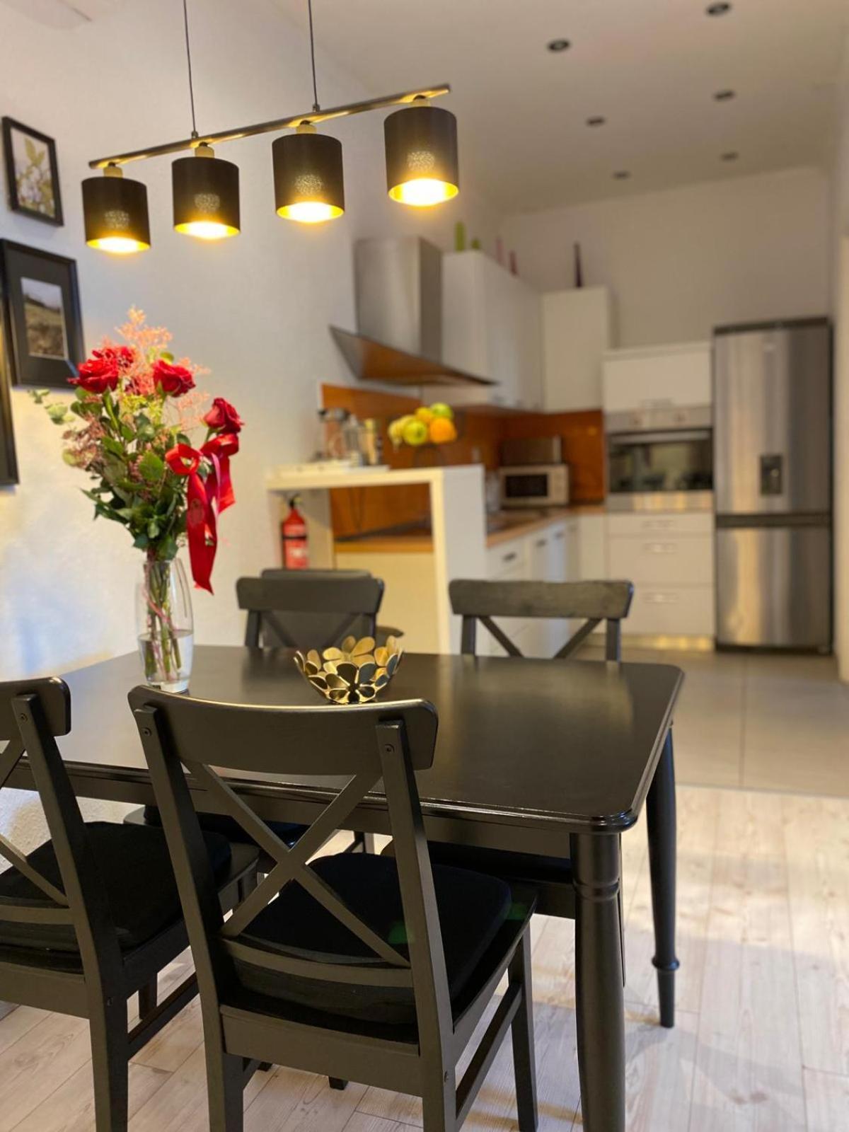 Apartamento George Apartment, Renovated 2024, Downtown *
