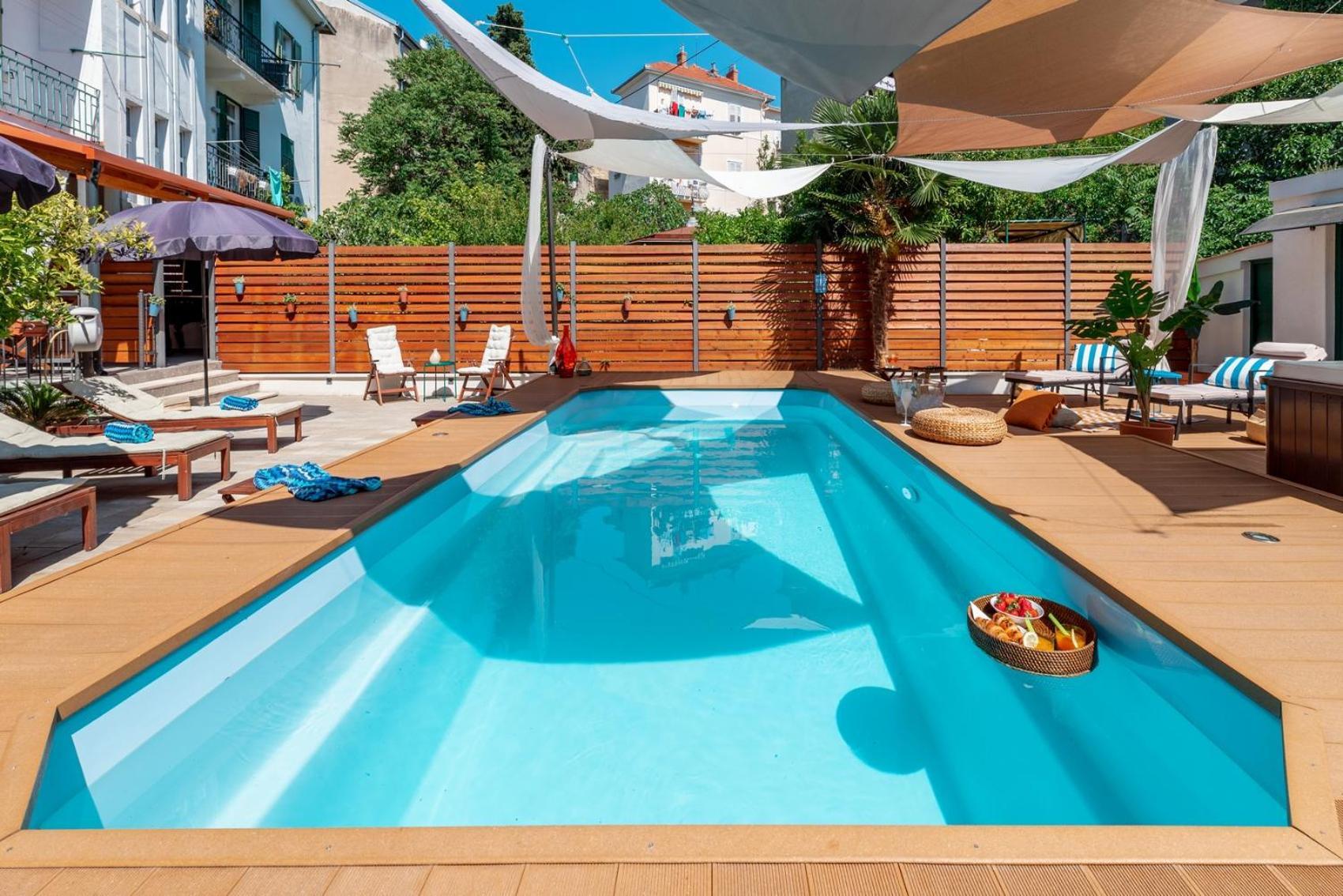 Bed & Breakfast Evala Luxury With Pool And Garden