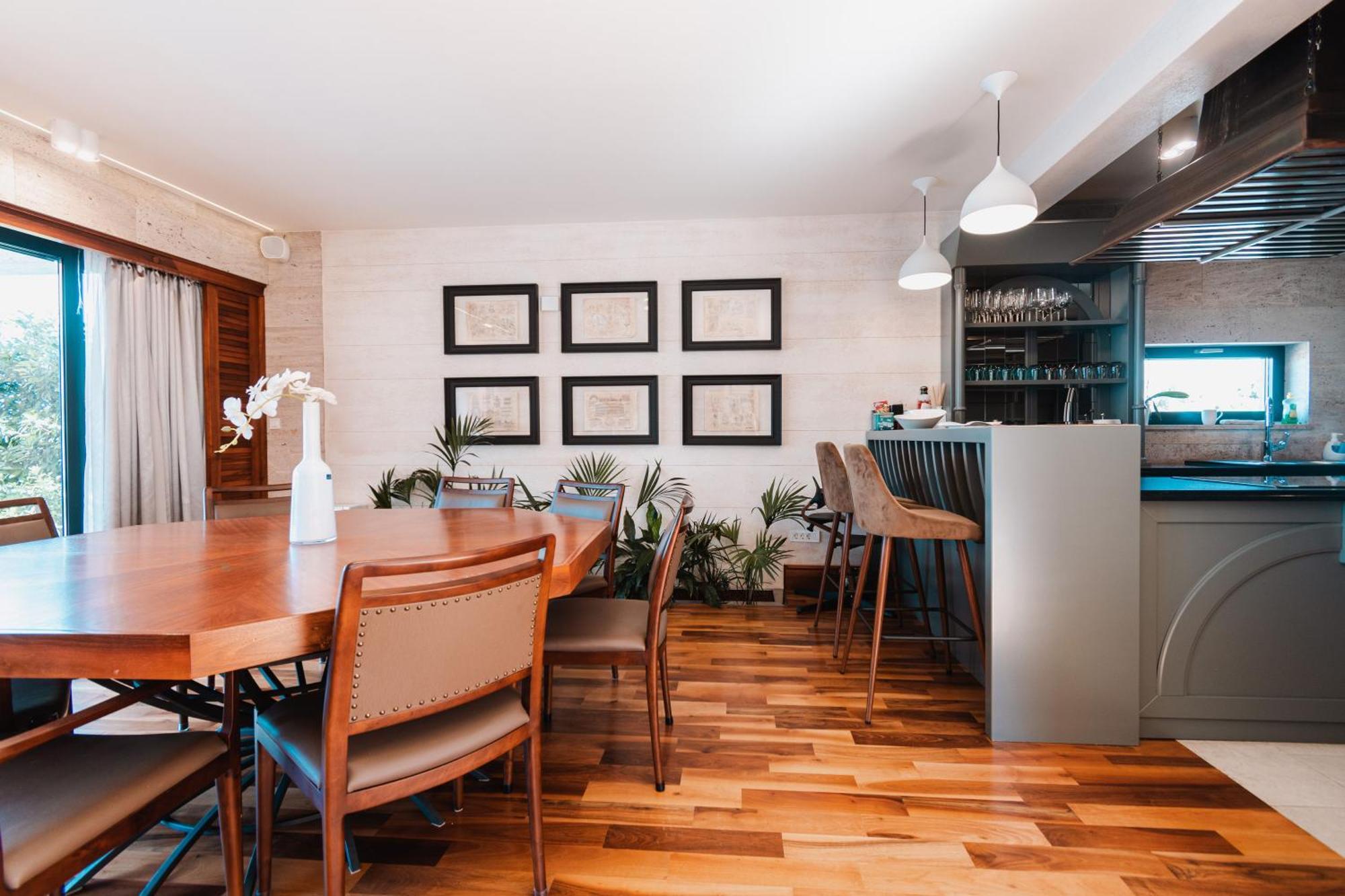 Apartment Penthouse Vinci *