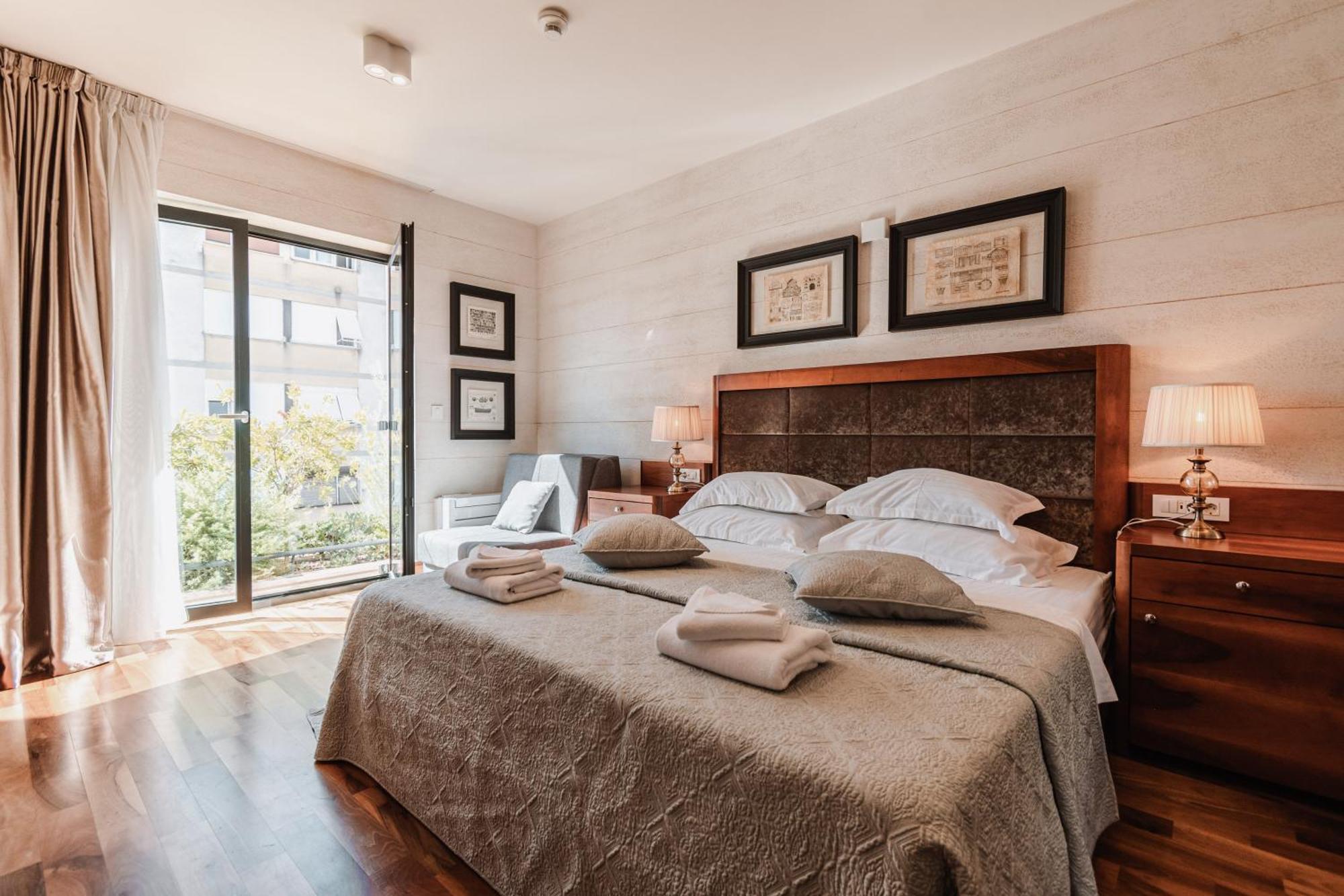 Penthouse Vinci Apartment