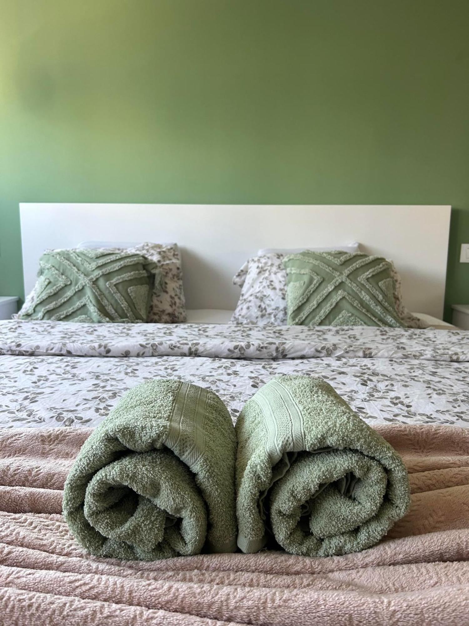 Sammy's Place - Cozy For Two With Abundant Sunlight And Natural Vibes *