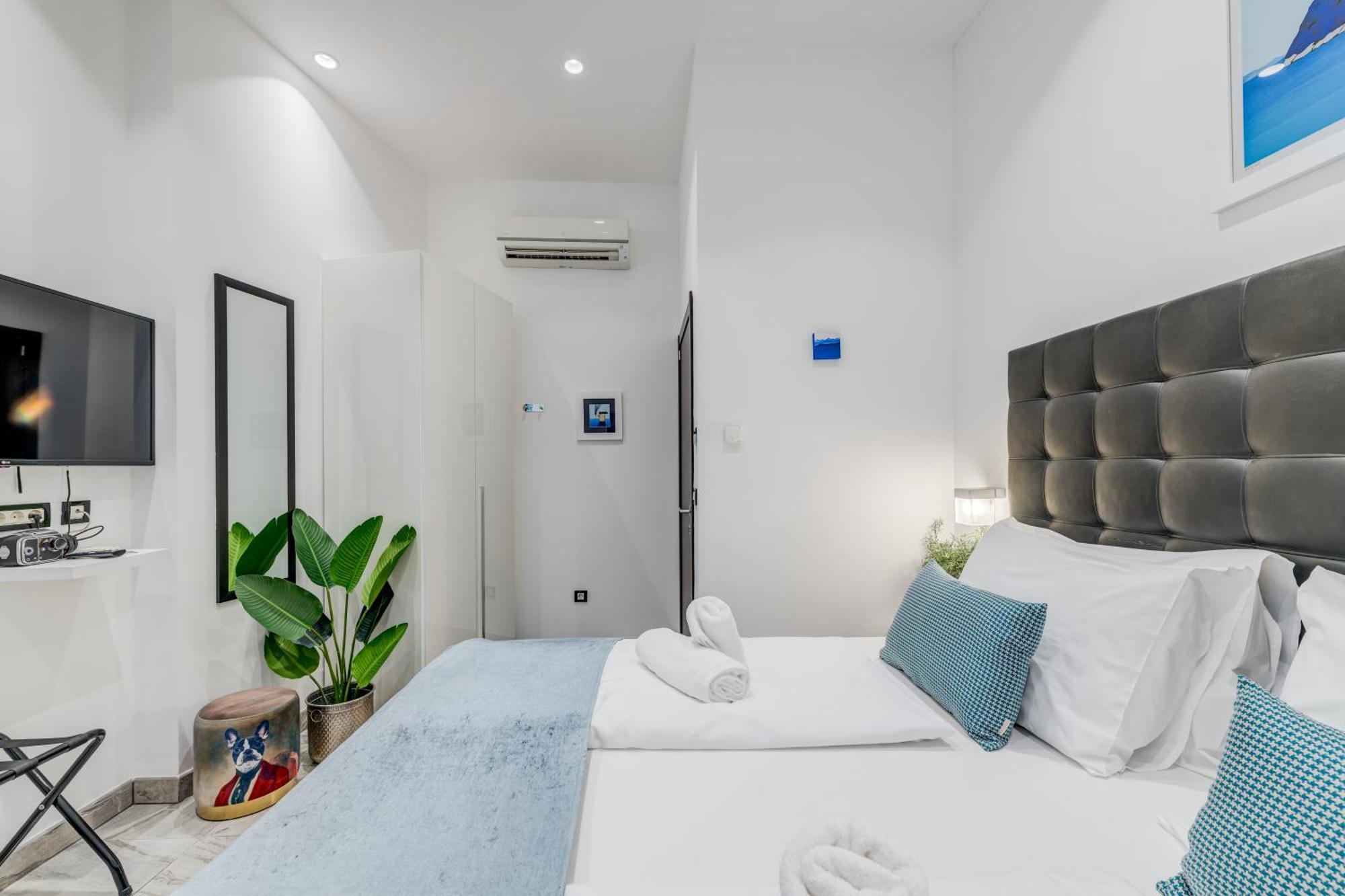 Tango Luxury Guest house