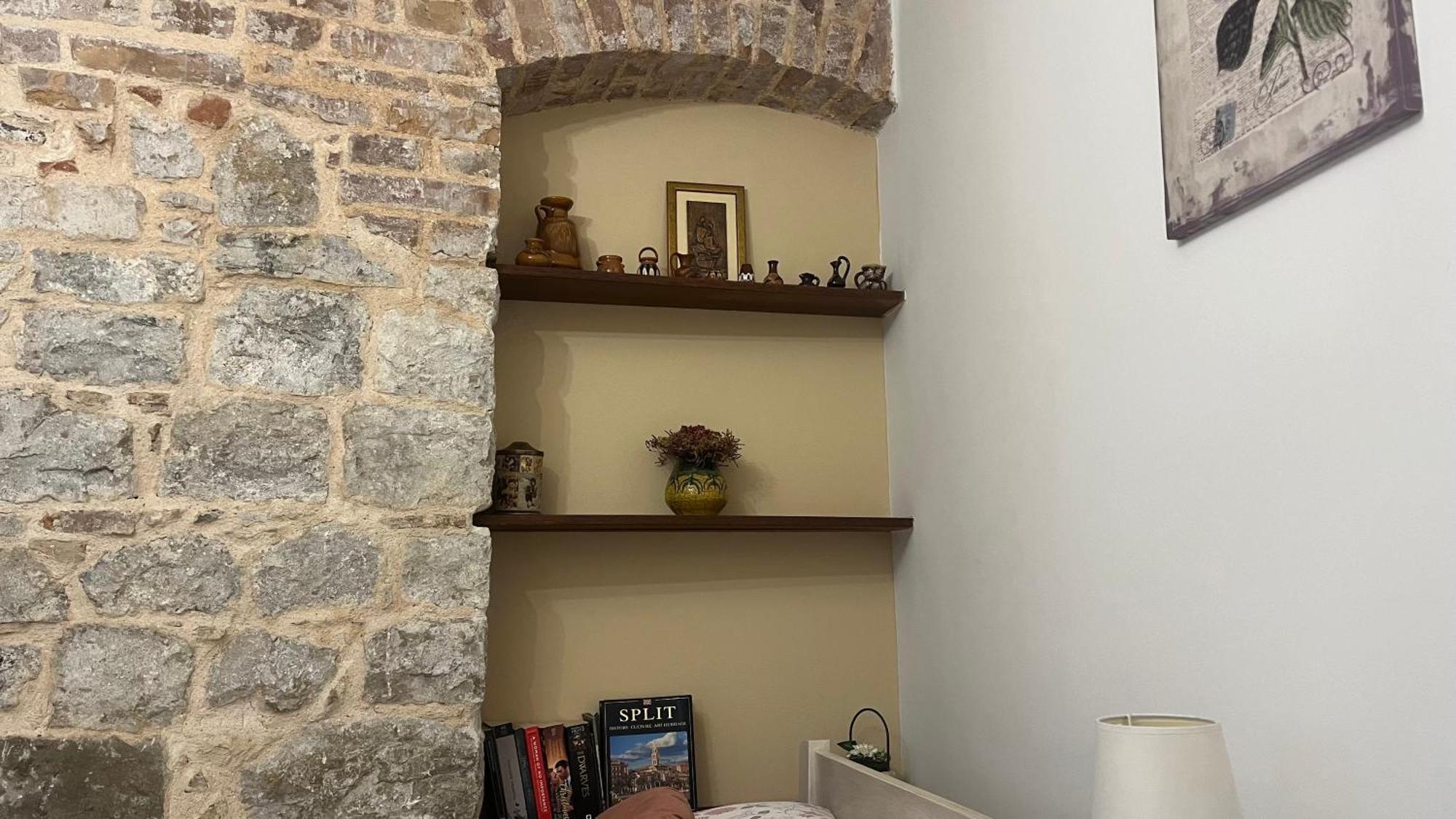 Kova Apartment *