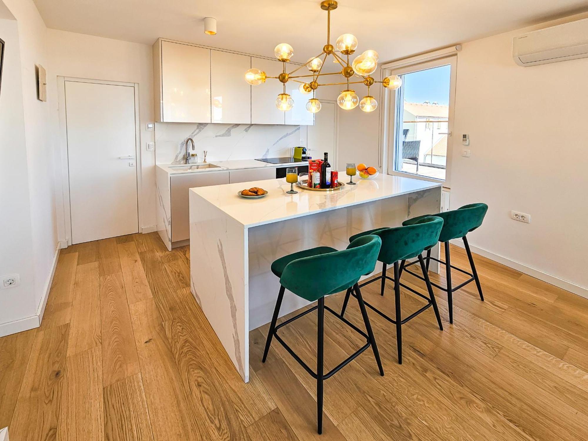 Luxury In The Center Of Apartment