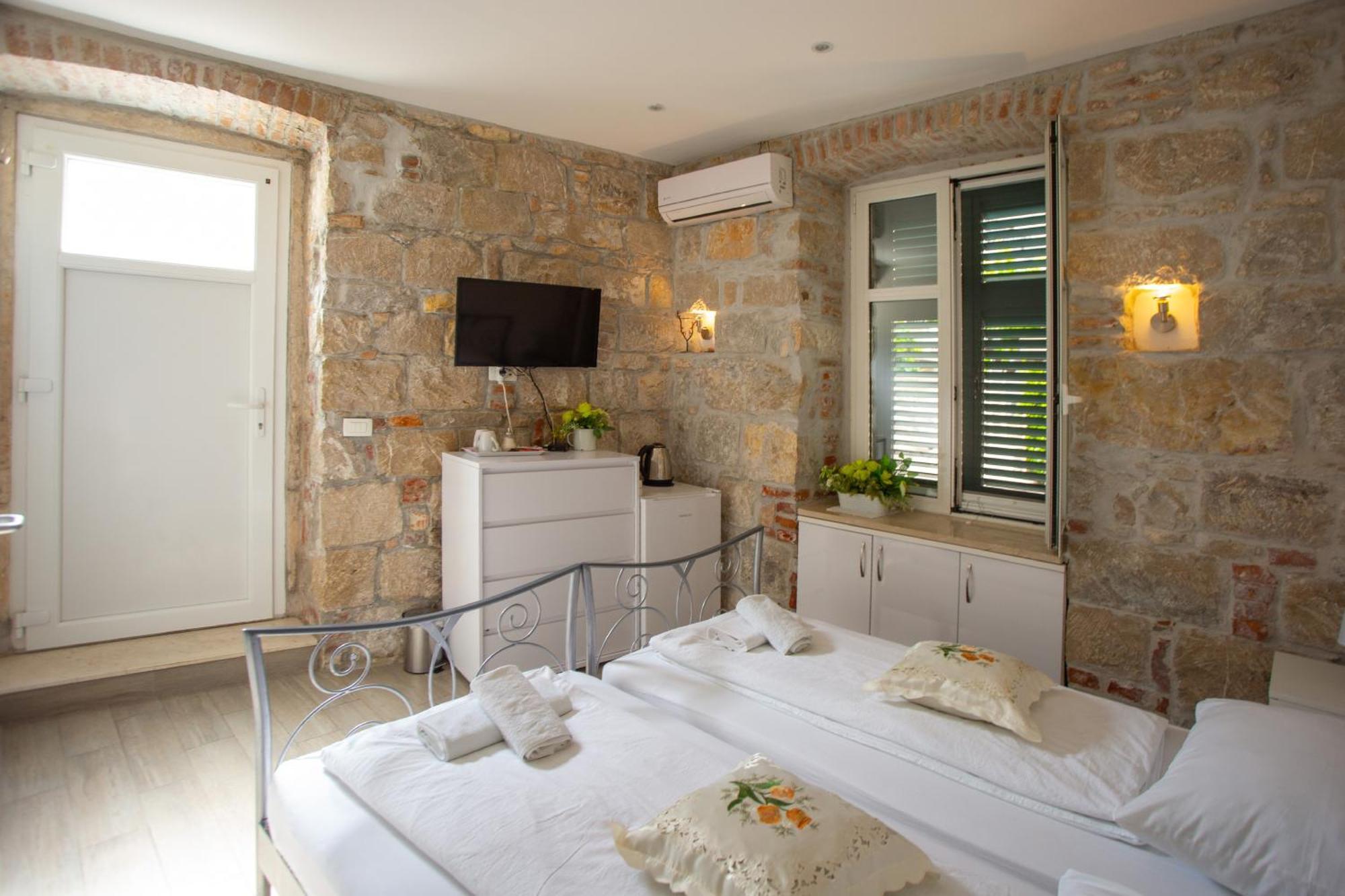 Downtown Private Apartman Split