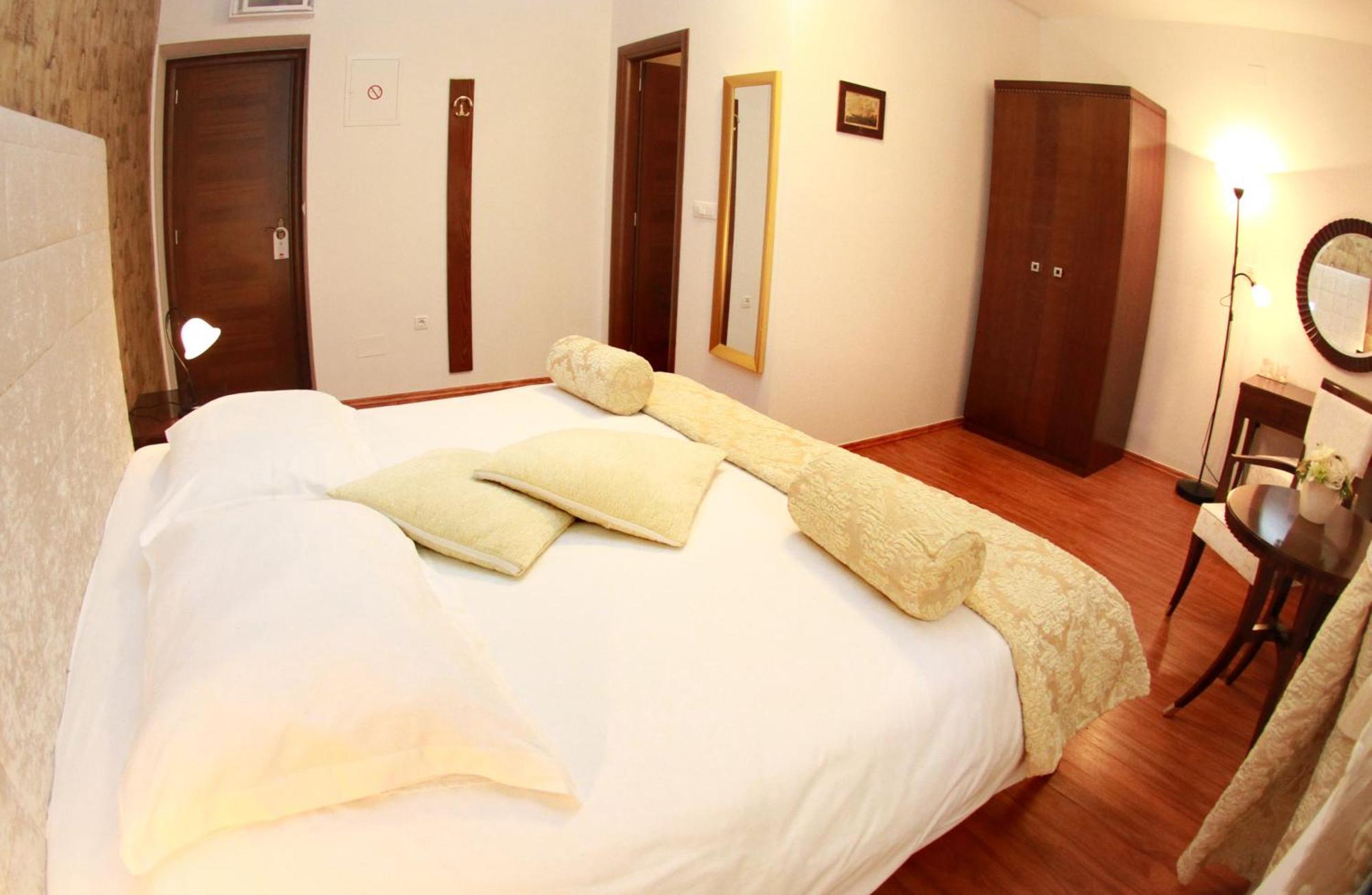 Guest house Guesthouse Villa Vice Split