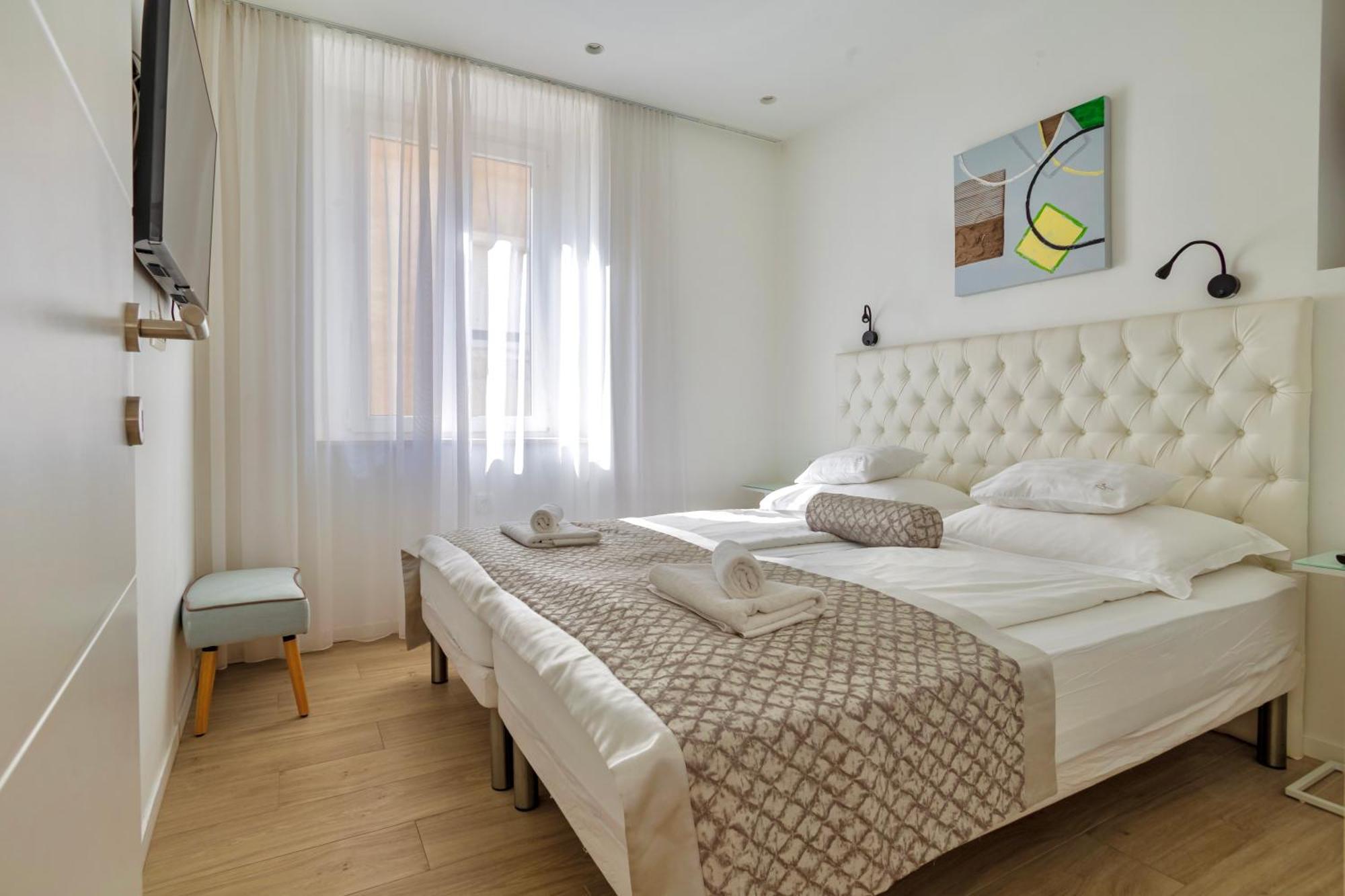 Apartments & Rooms Graso Split