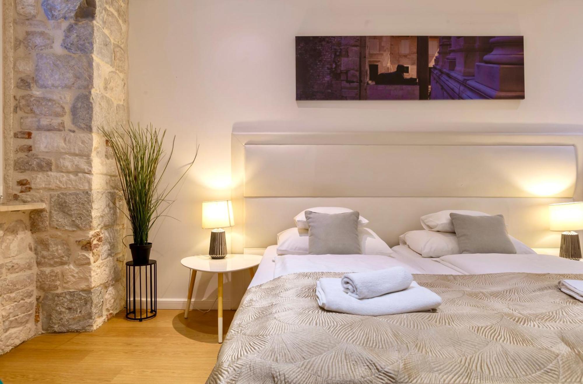 Apartment Apartments & Rooms Graso Split