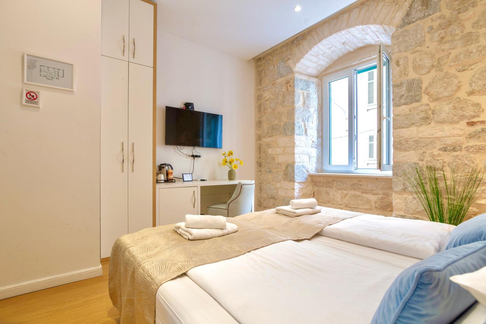 Apartment Apartments & Rooms Graso *