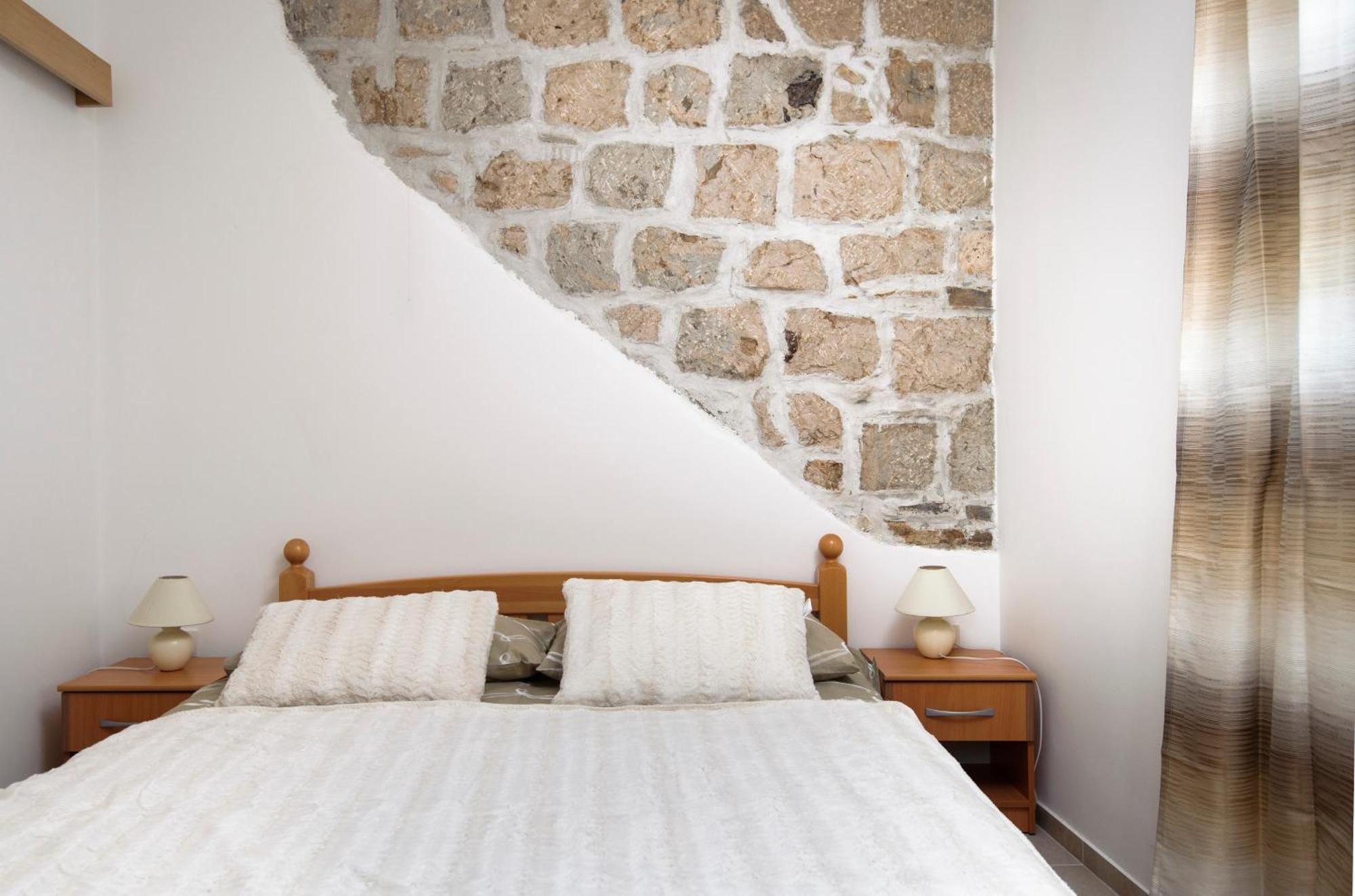 Guest house La Perla Luxury 3*