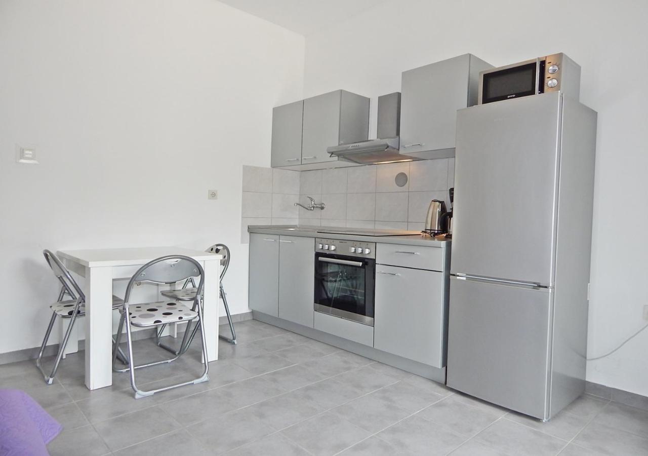 Apartment Rooms&apartments Star *