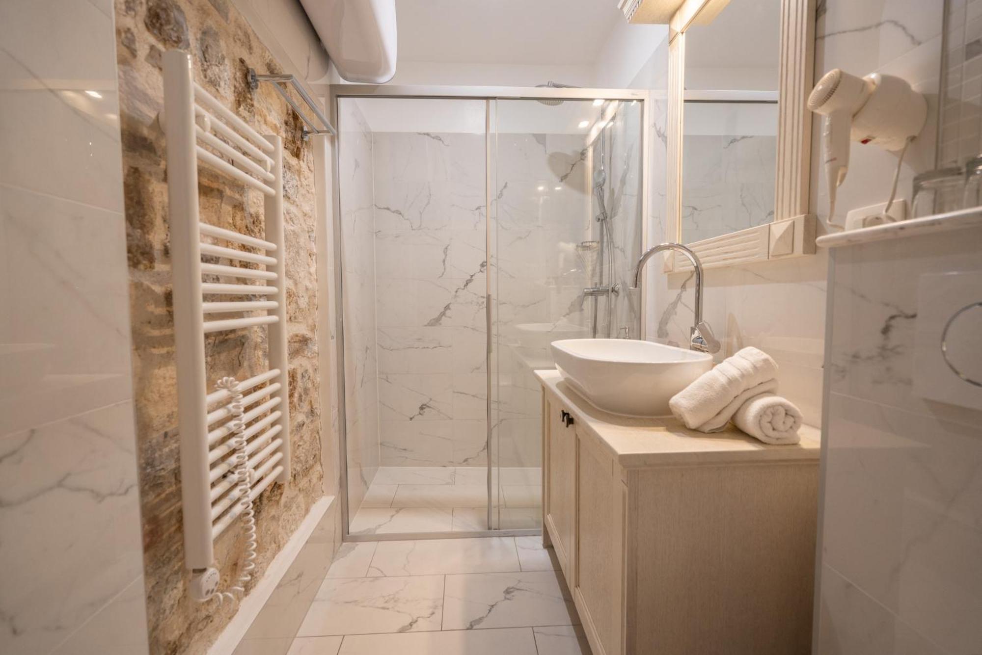 Guest house Luxury Lucija And Luka 4*