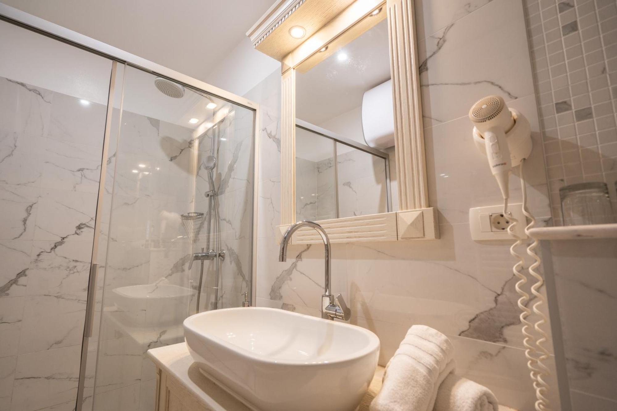 Guest house Luxury Lucija And Luka 4*