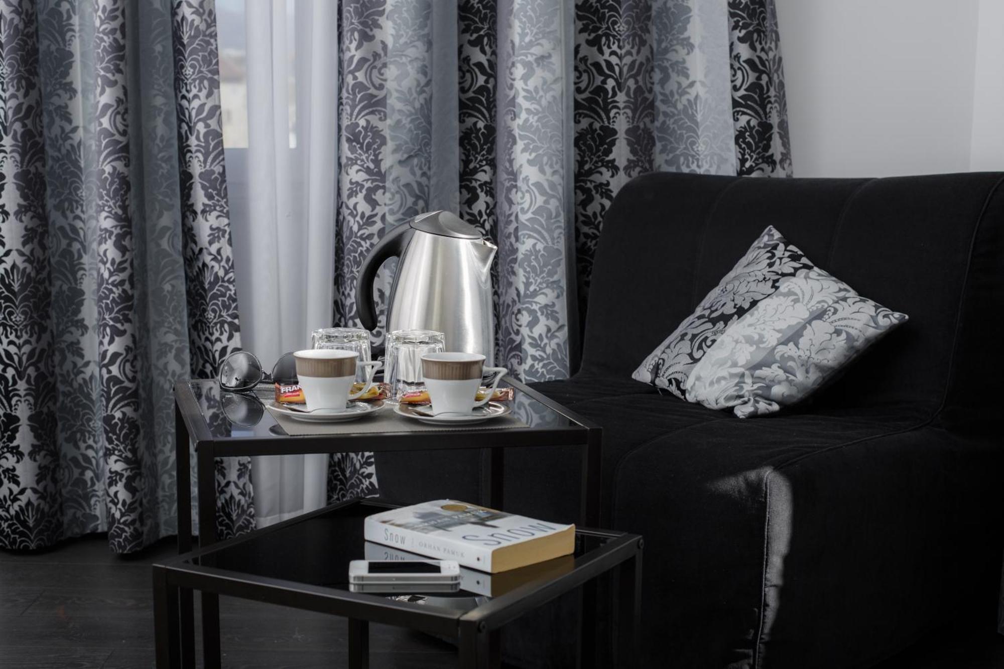 Sleep Split Guest house 4*