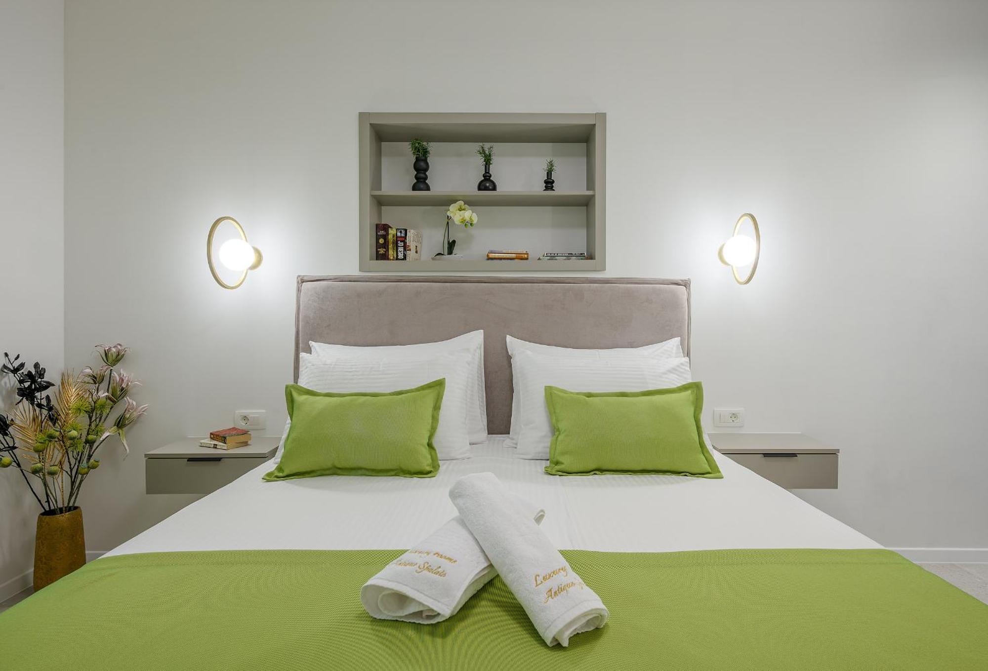 Antique Luxury Guest house 4*