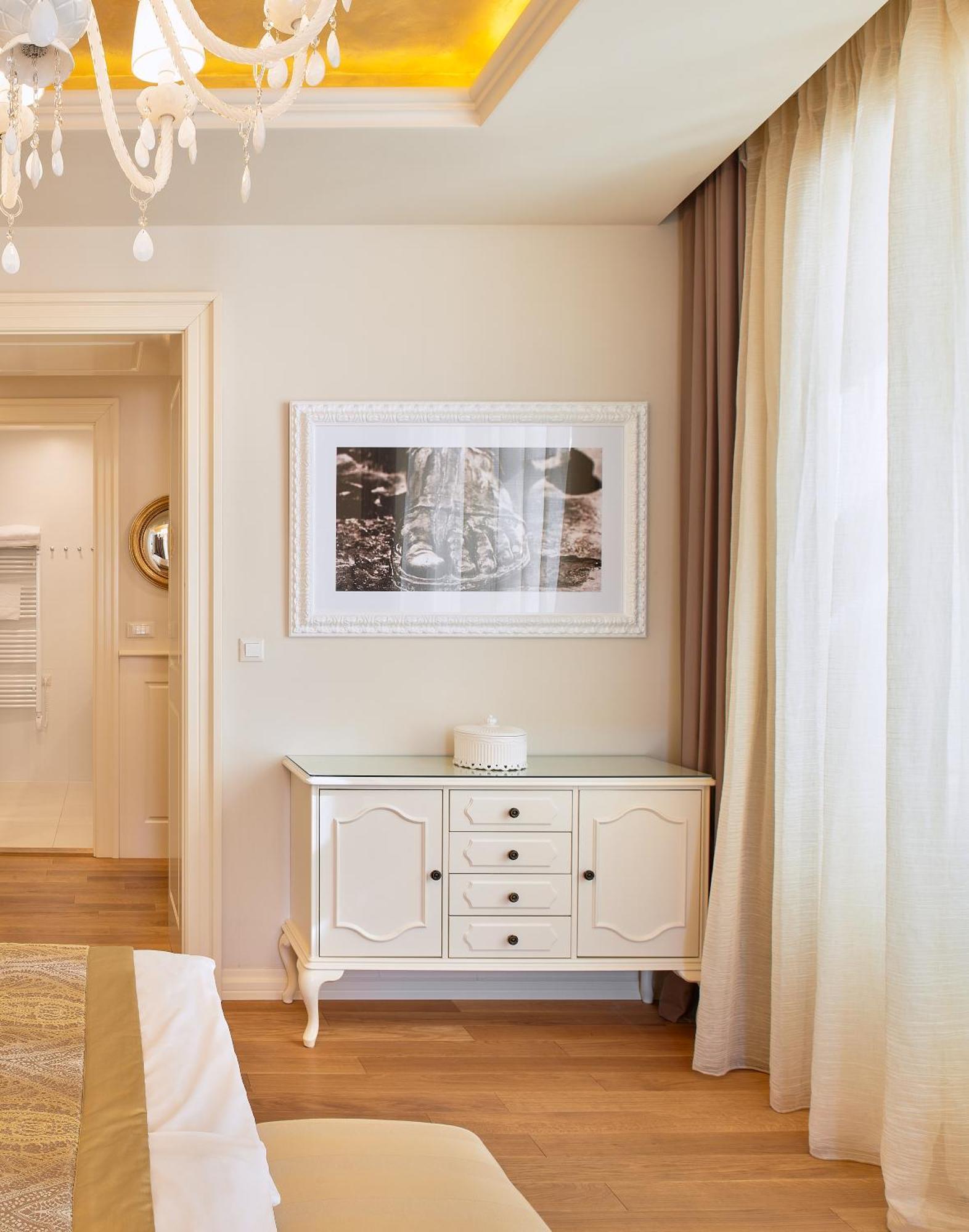Hotel Piazza Heritage 4*