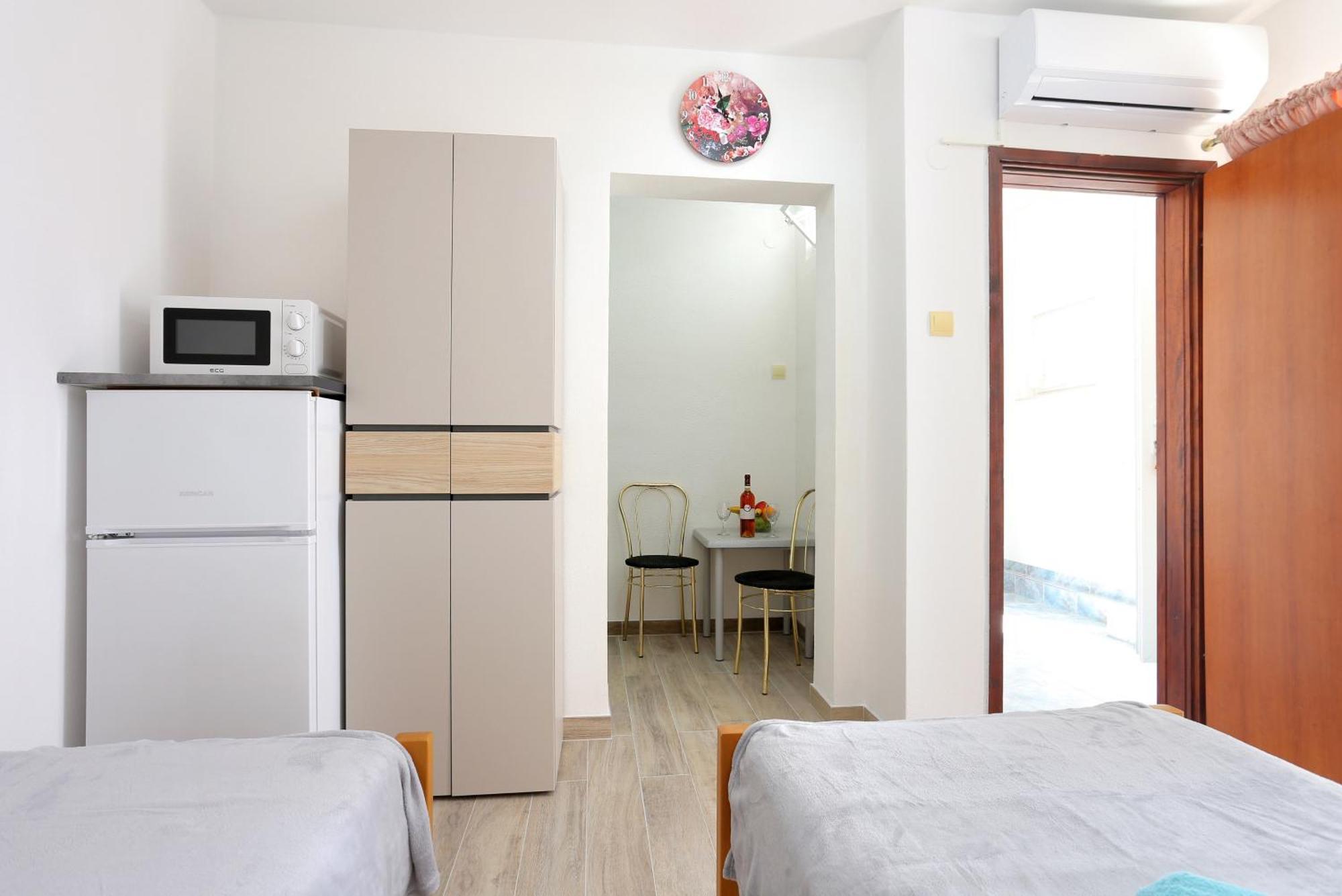 Family Friendly With A Swimming Pool - 21026 Appartement Split
