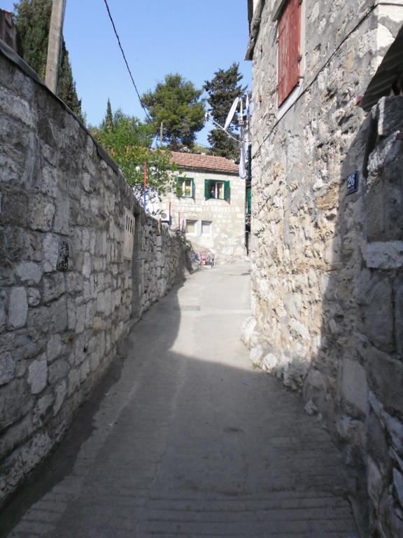 Apartman Varos
