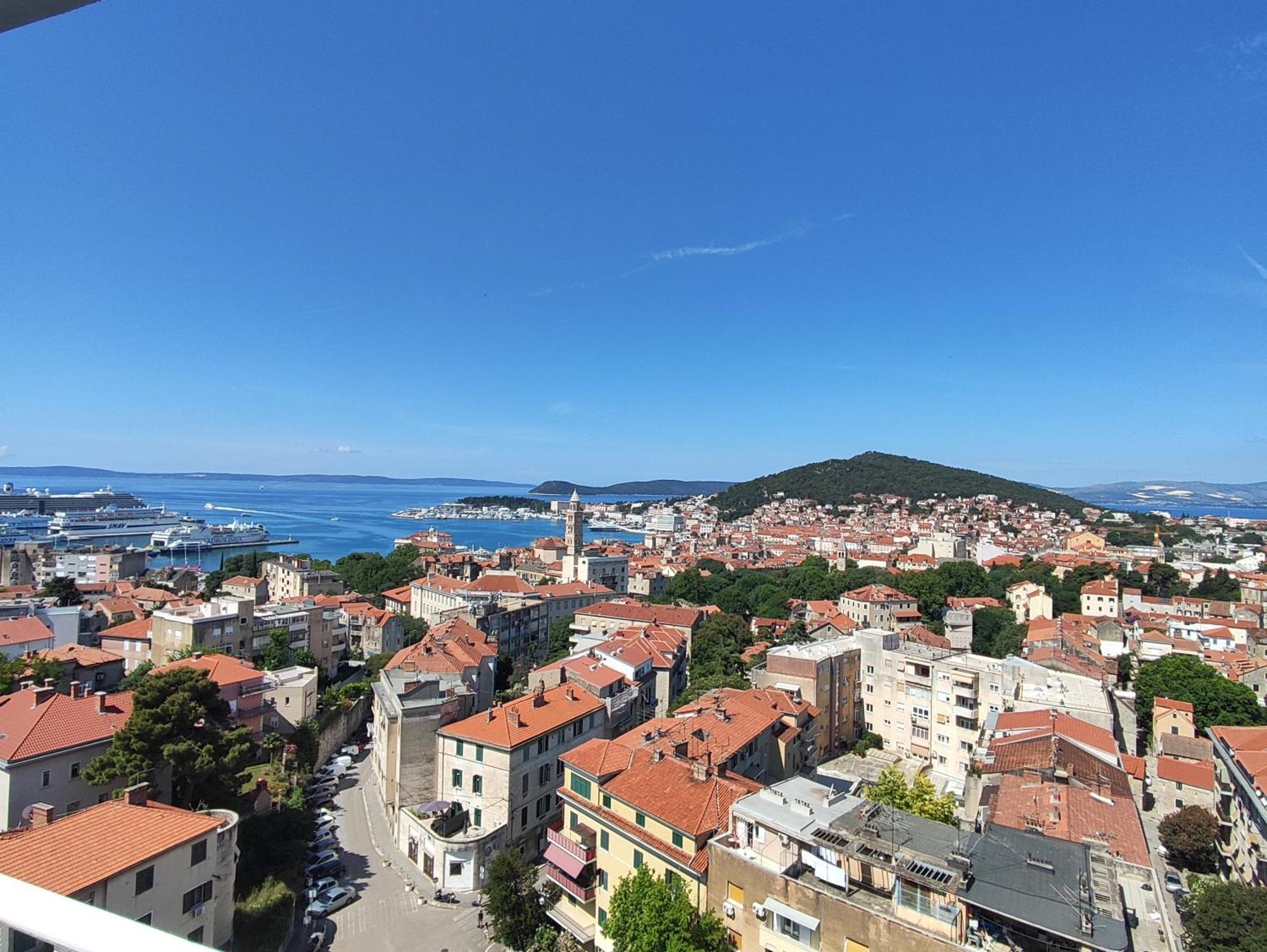 Astonishing View Apartment Split