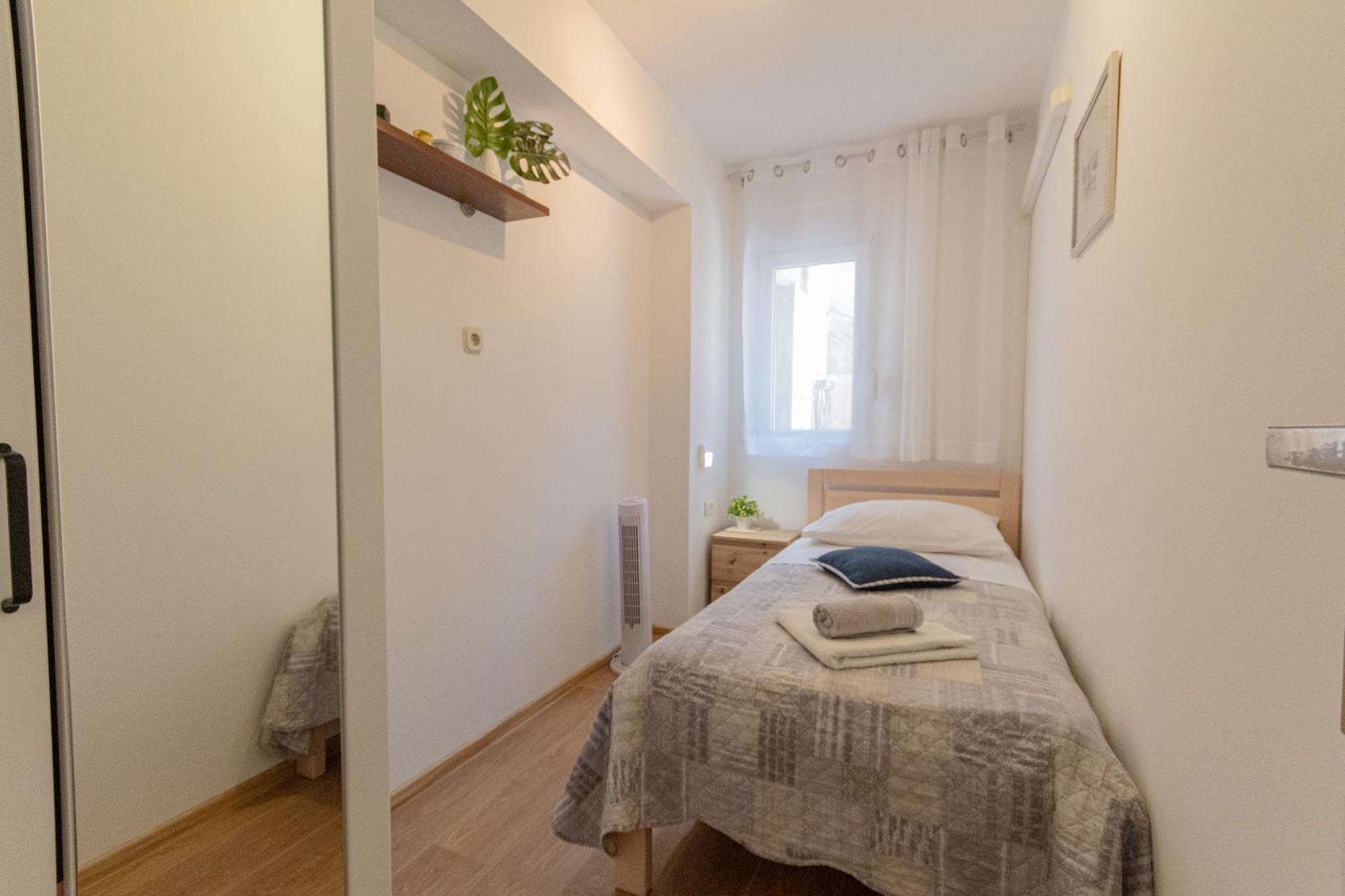 Marjan Hill 3-br Apt,5 Guests Private Garden Near Apartment Split