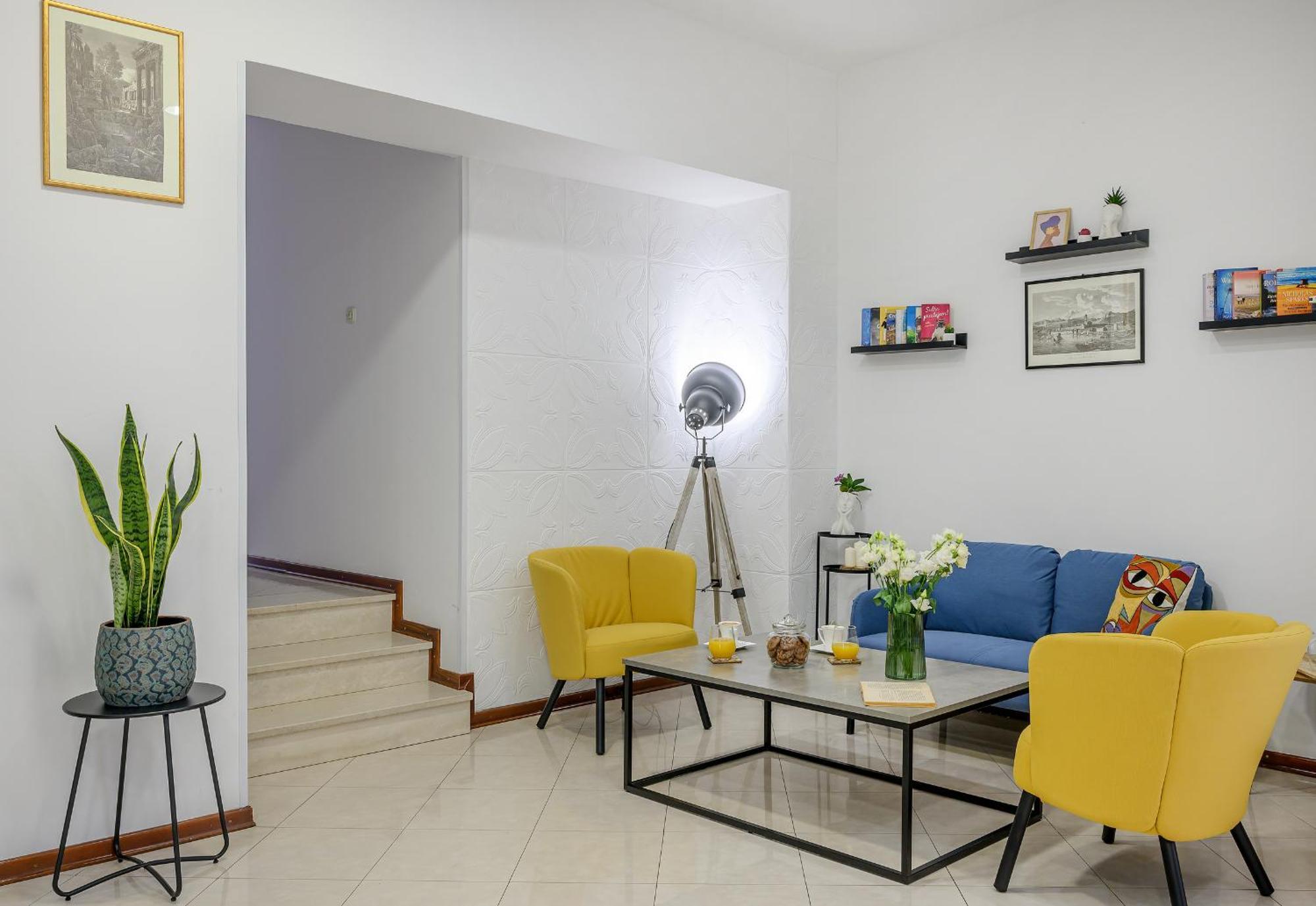 Gasthof Yellow House With Private Parking Split