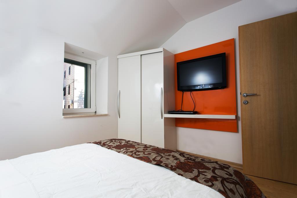 Marinac City Center & Apartment