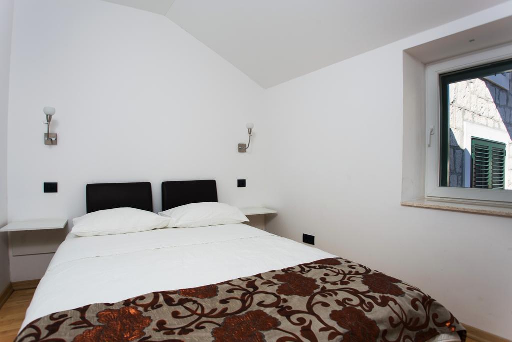Apartment Marinac City Center &