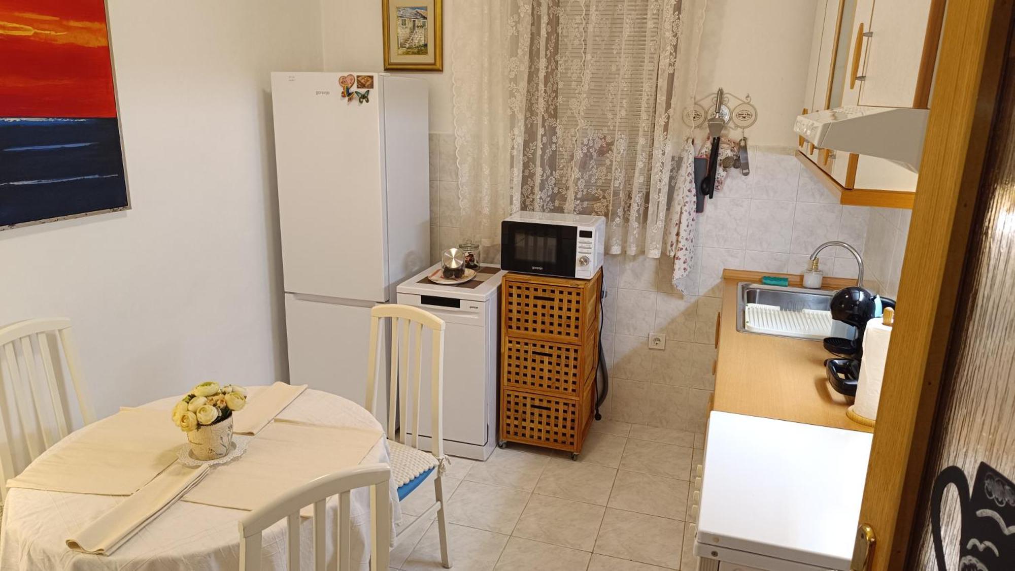 Stone House Apartment *