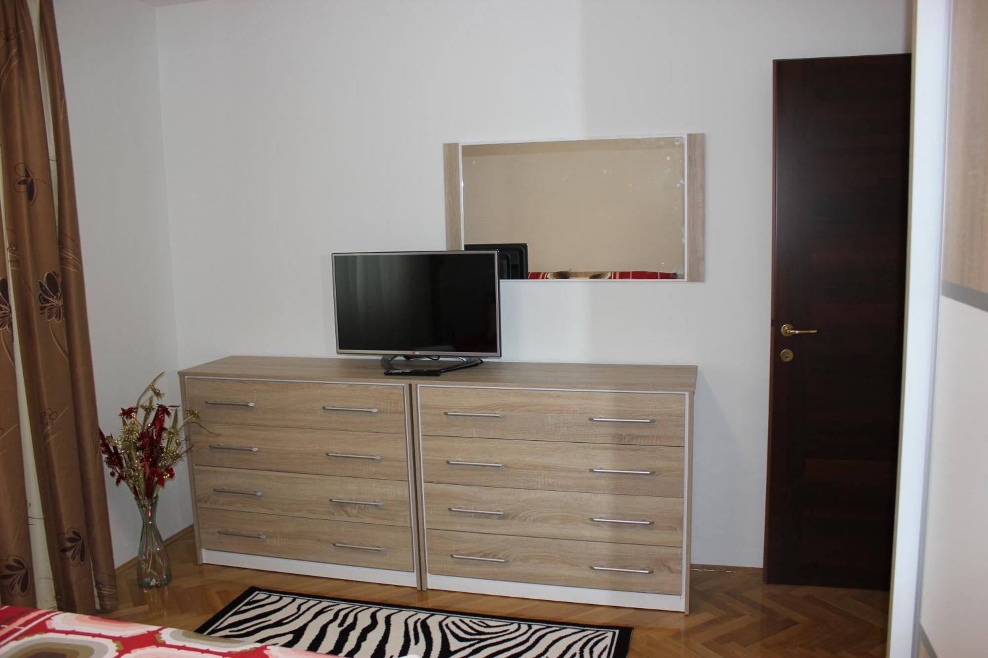 Gasthof Deluxe Manuela With Balcony Center Split