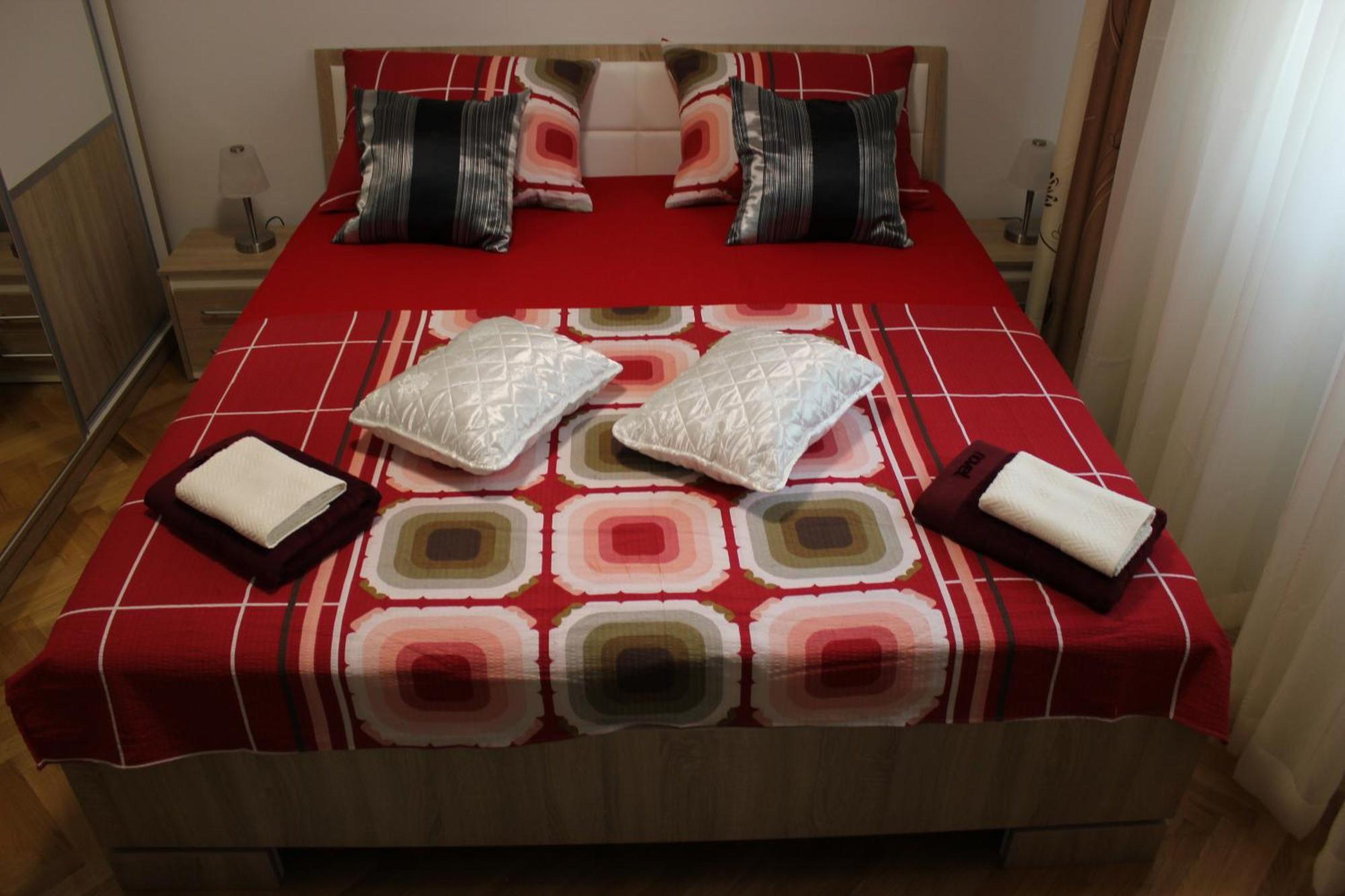 Gasthof Deluxe Manuela With Balcony Center 3*