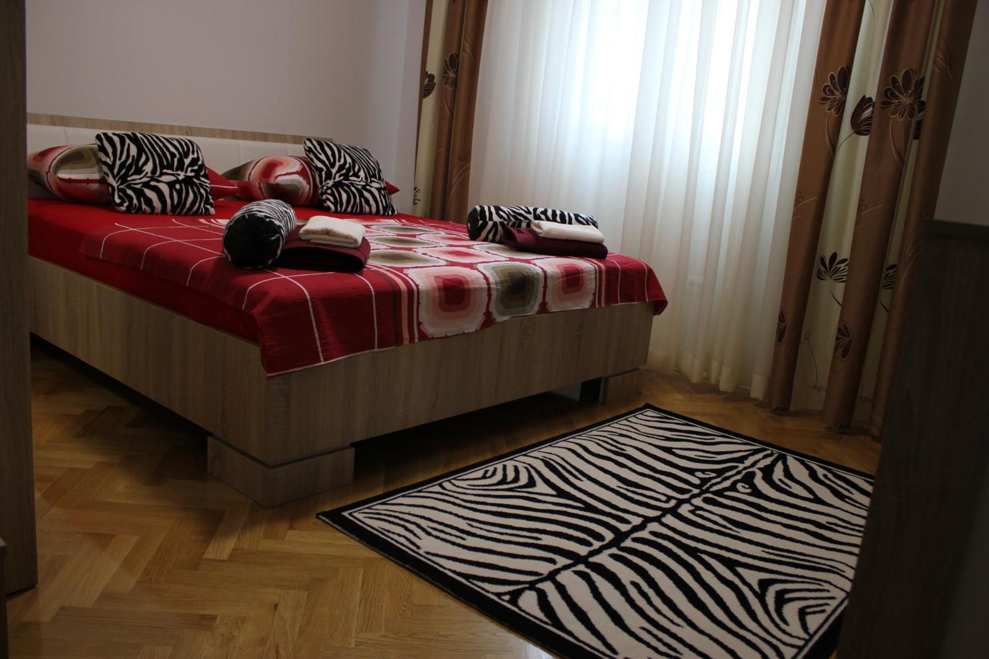 Deluxe Manuela With Balcony Center Gasthof 3*