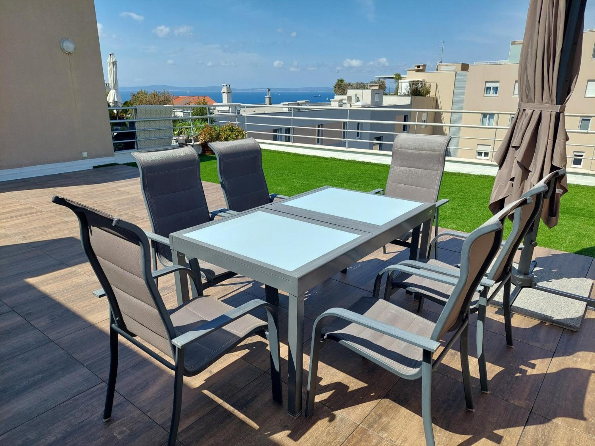 Apartment Penthouse Znjan
