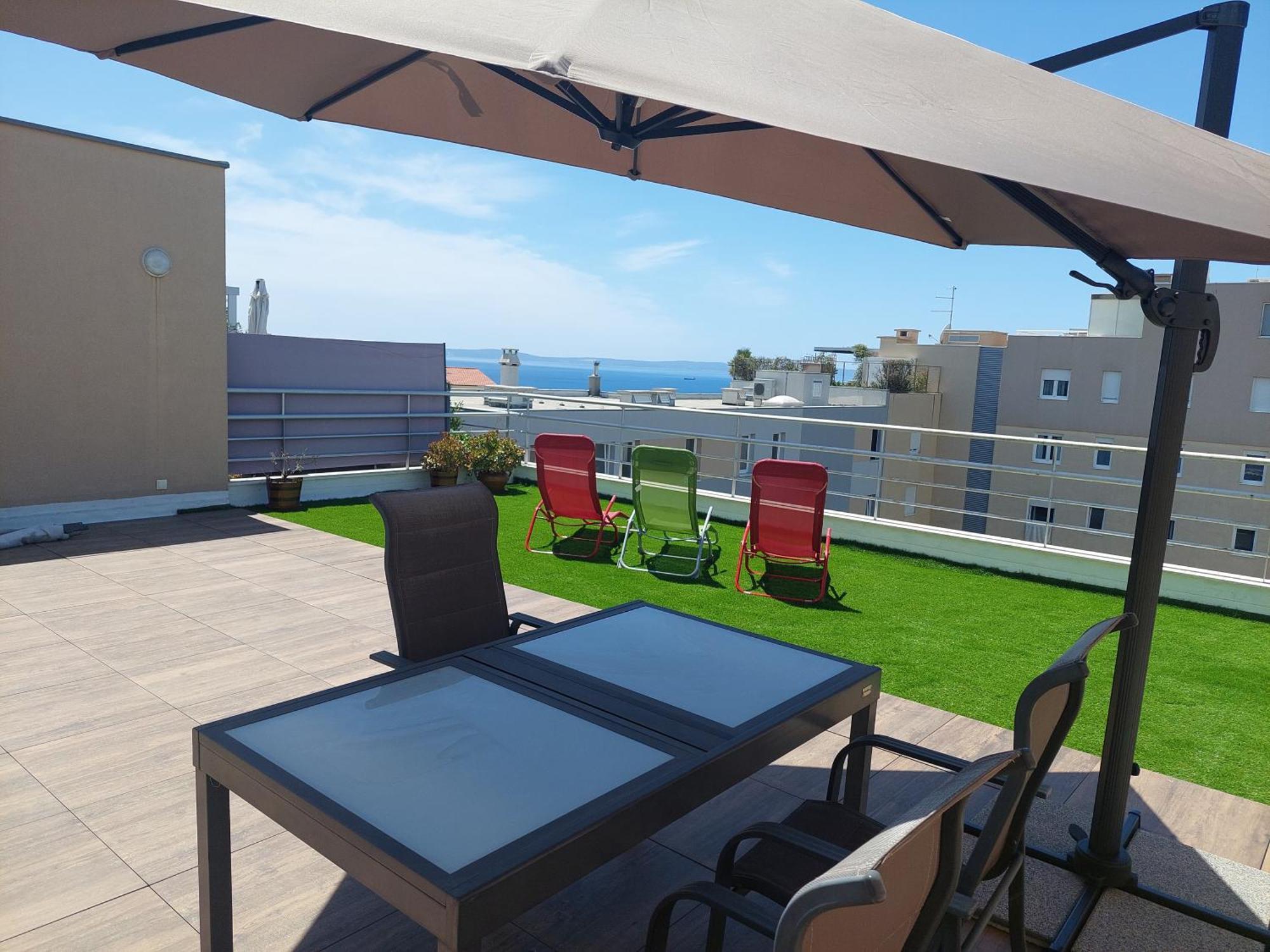 Penthouse Znjan Apartment