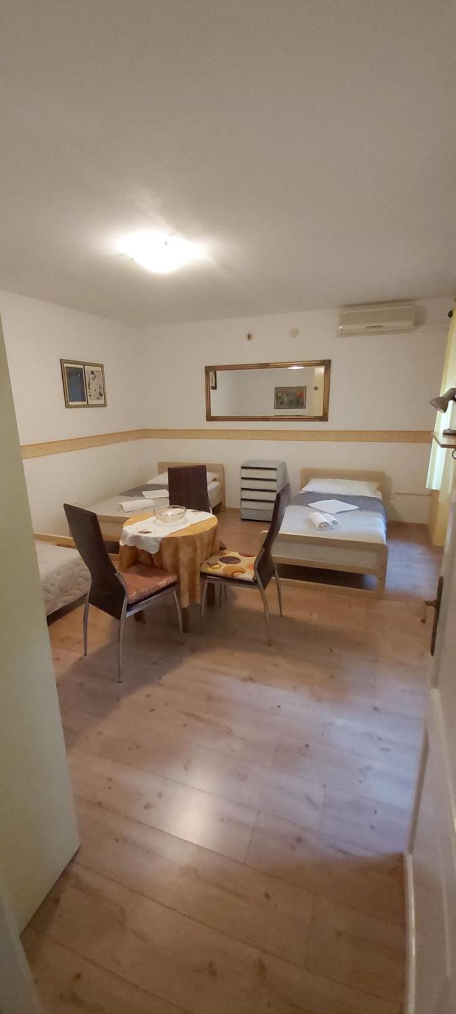Albergue Room-ivann