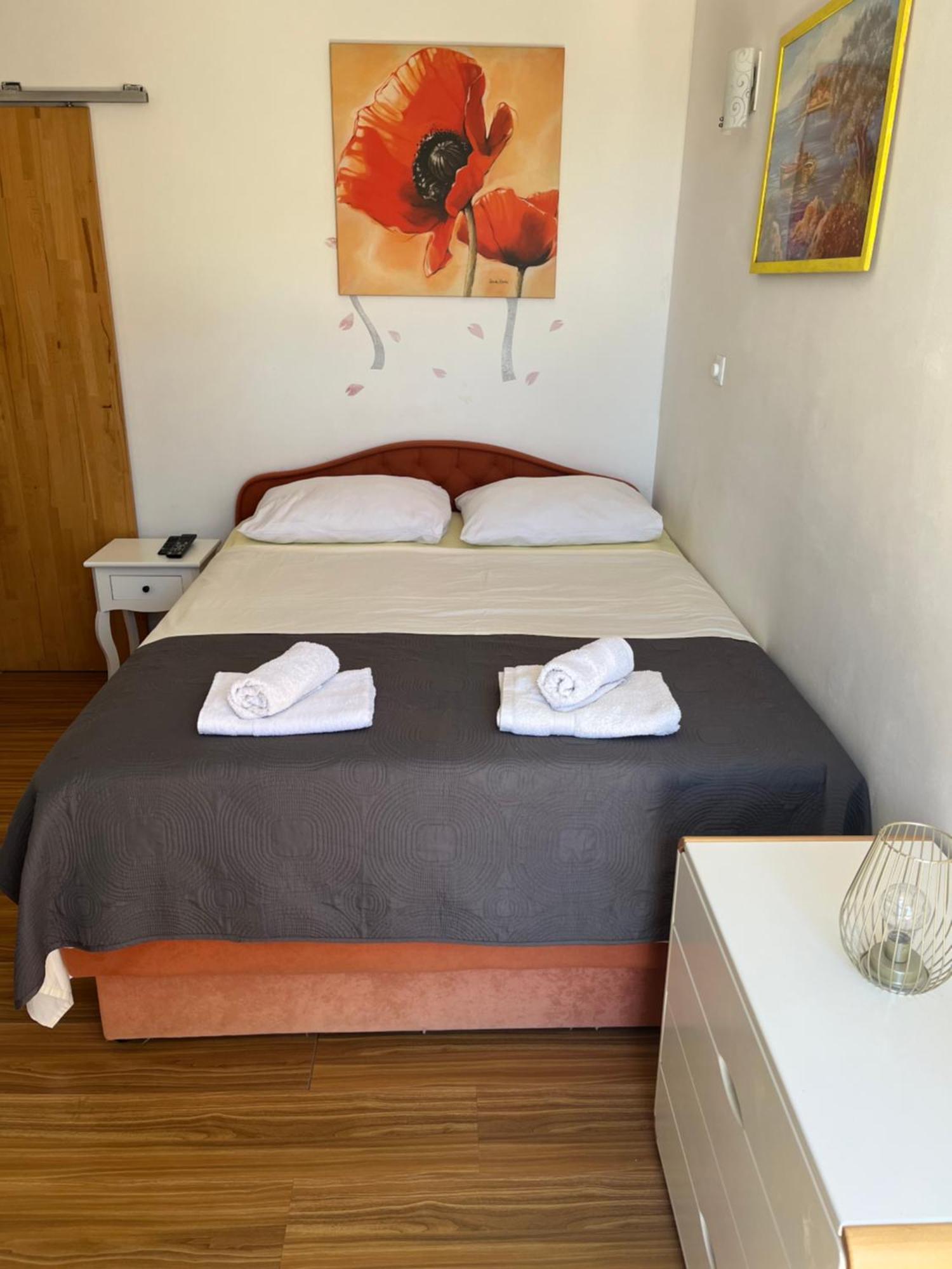 Apartment Delux Vele *