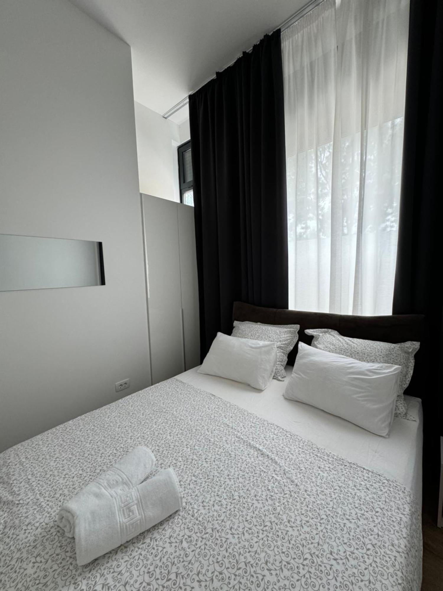 Two Bedroom N *
