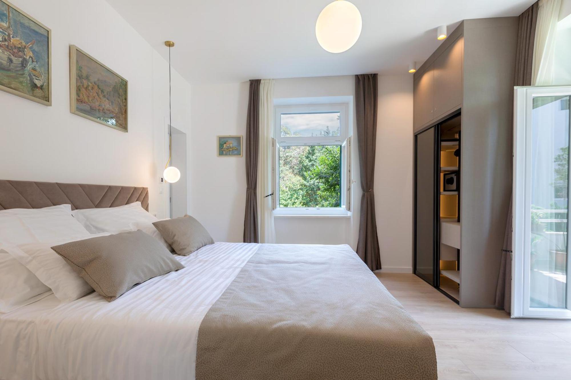 Gasthuis Park Luxury 2 4*