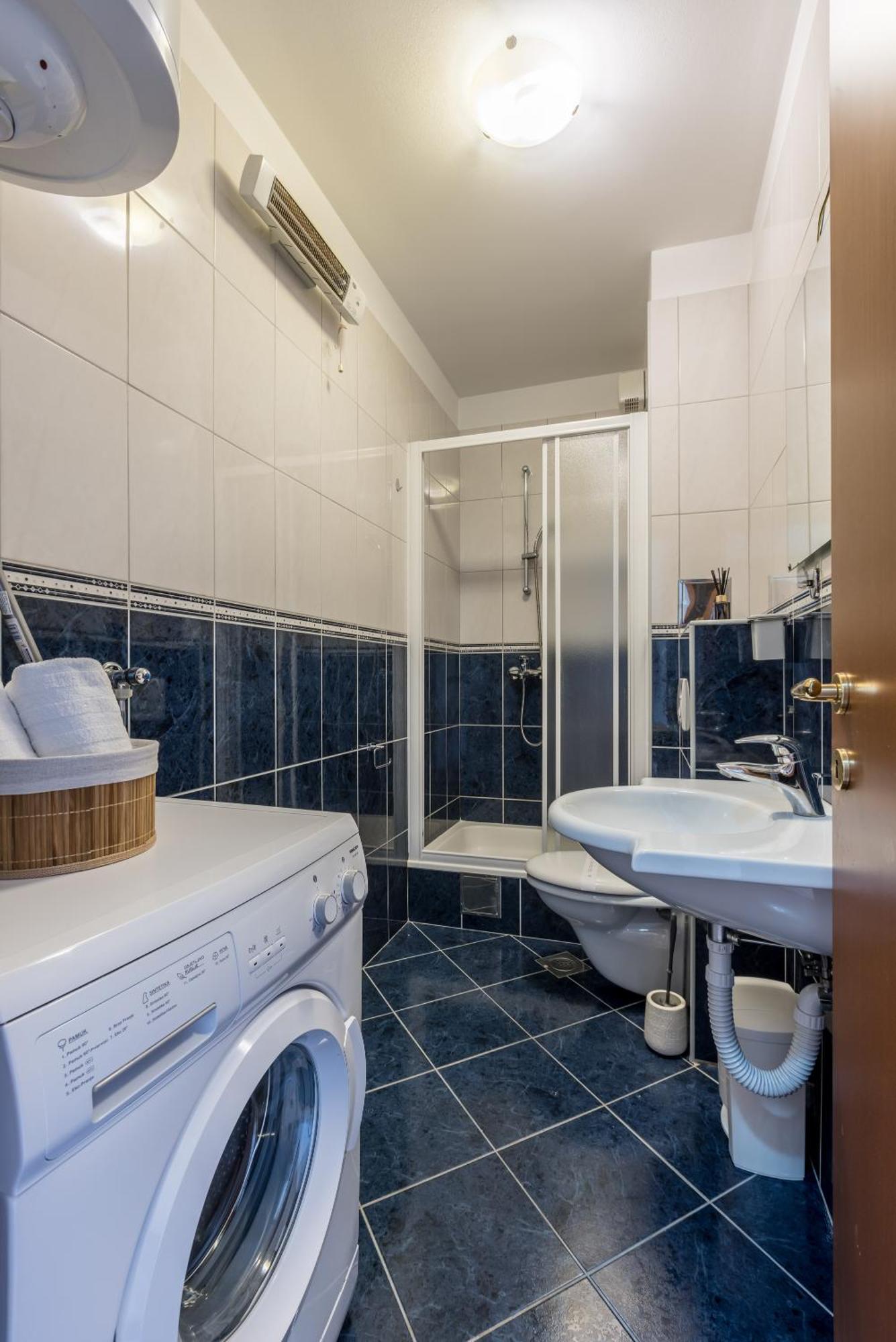 Karoglan Apartment Split
