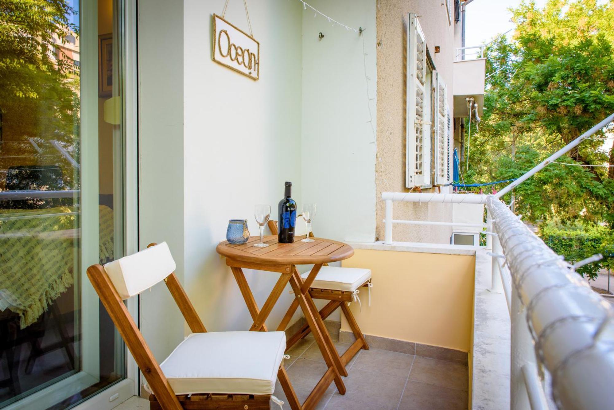 Apartman Central 2 Bedroom, Free Private Parking *