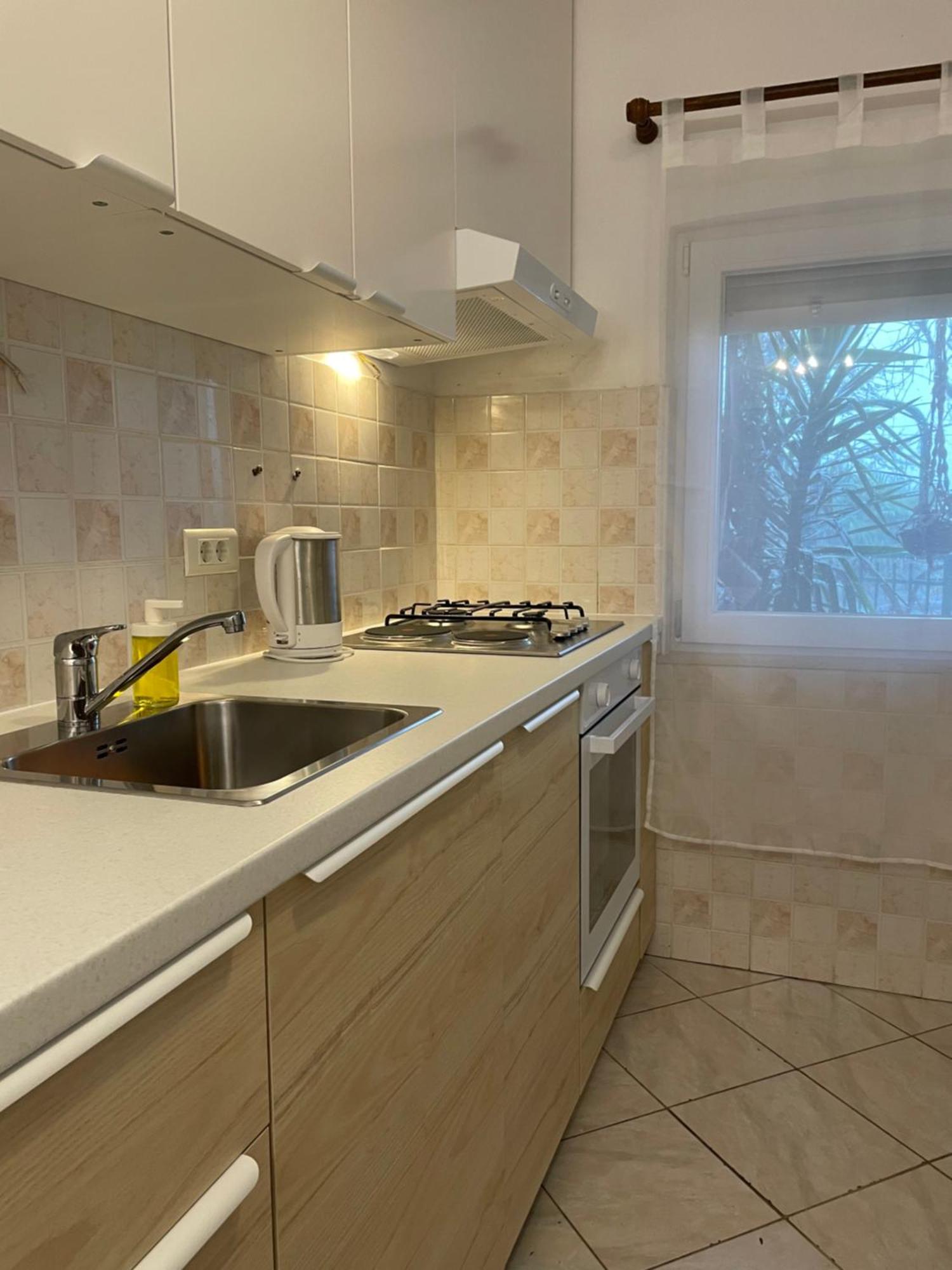 Marjan Park, Peaceful Family Place, Free Parking, 2 Minute From Beach Split