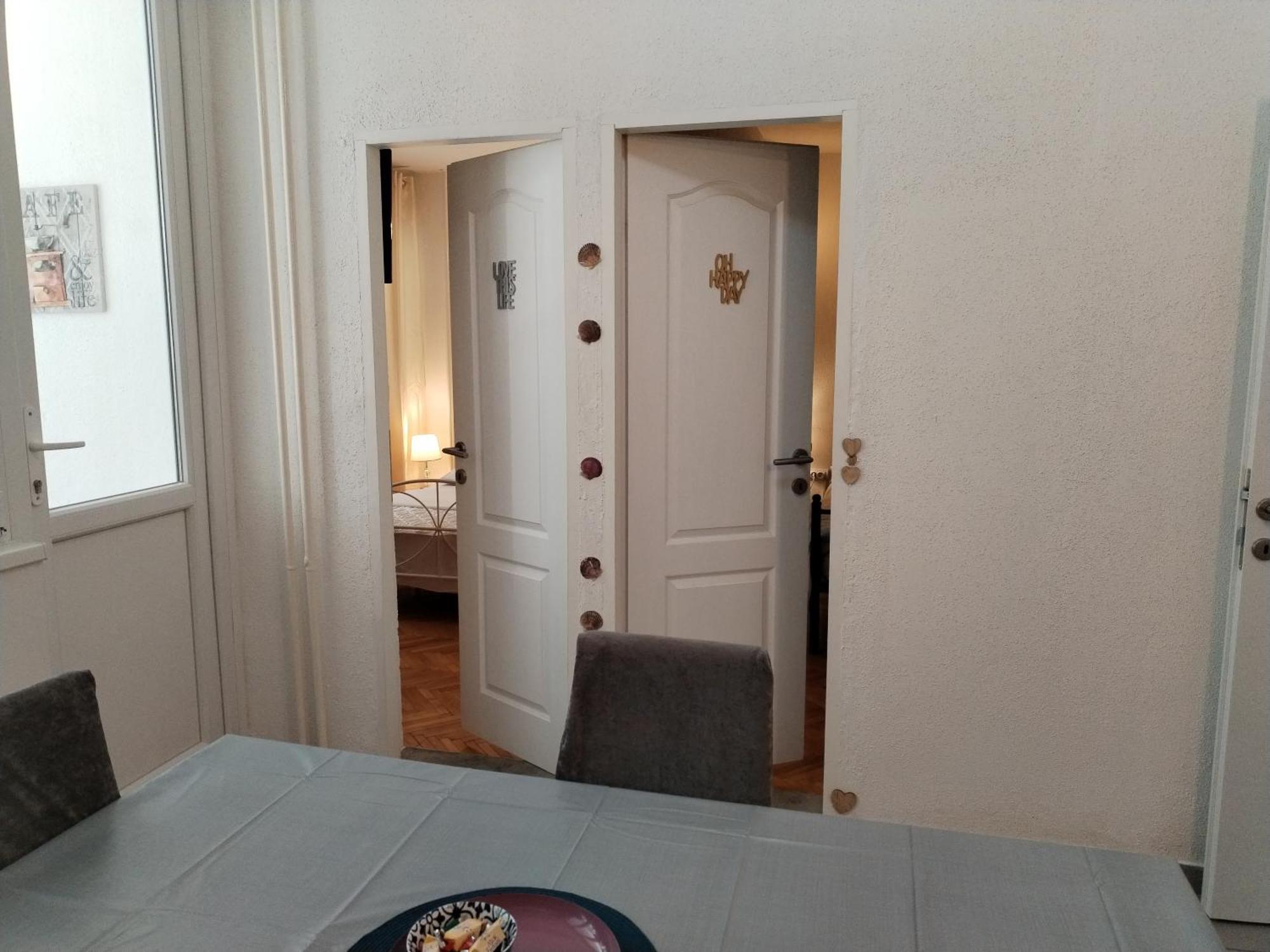 Apartment Suzana 2br With Balcony *