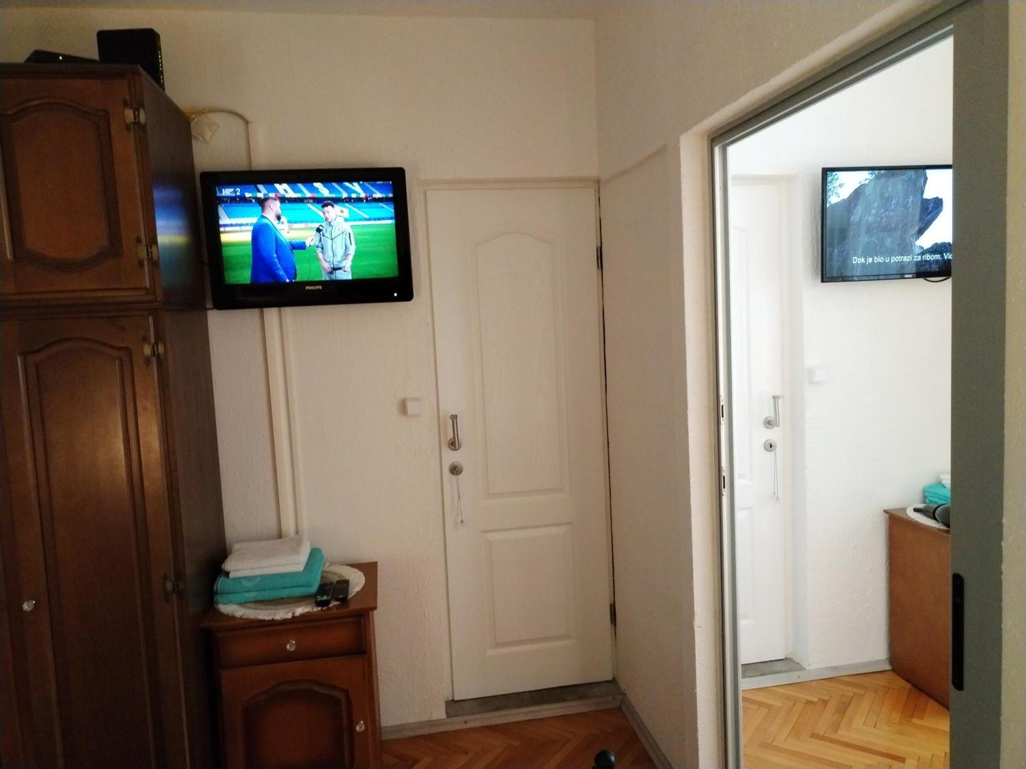 Suzana 2br With Balcony