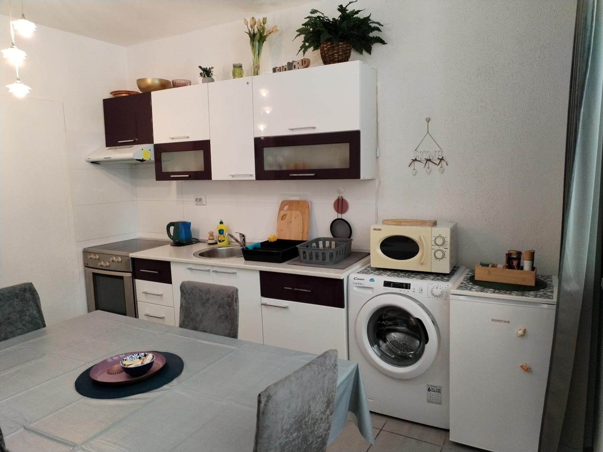 Apartment Suzana 2br With Balcony Split