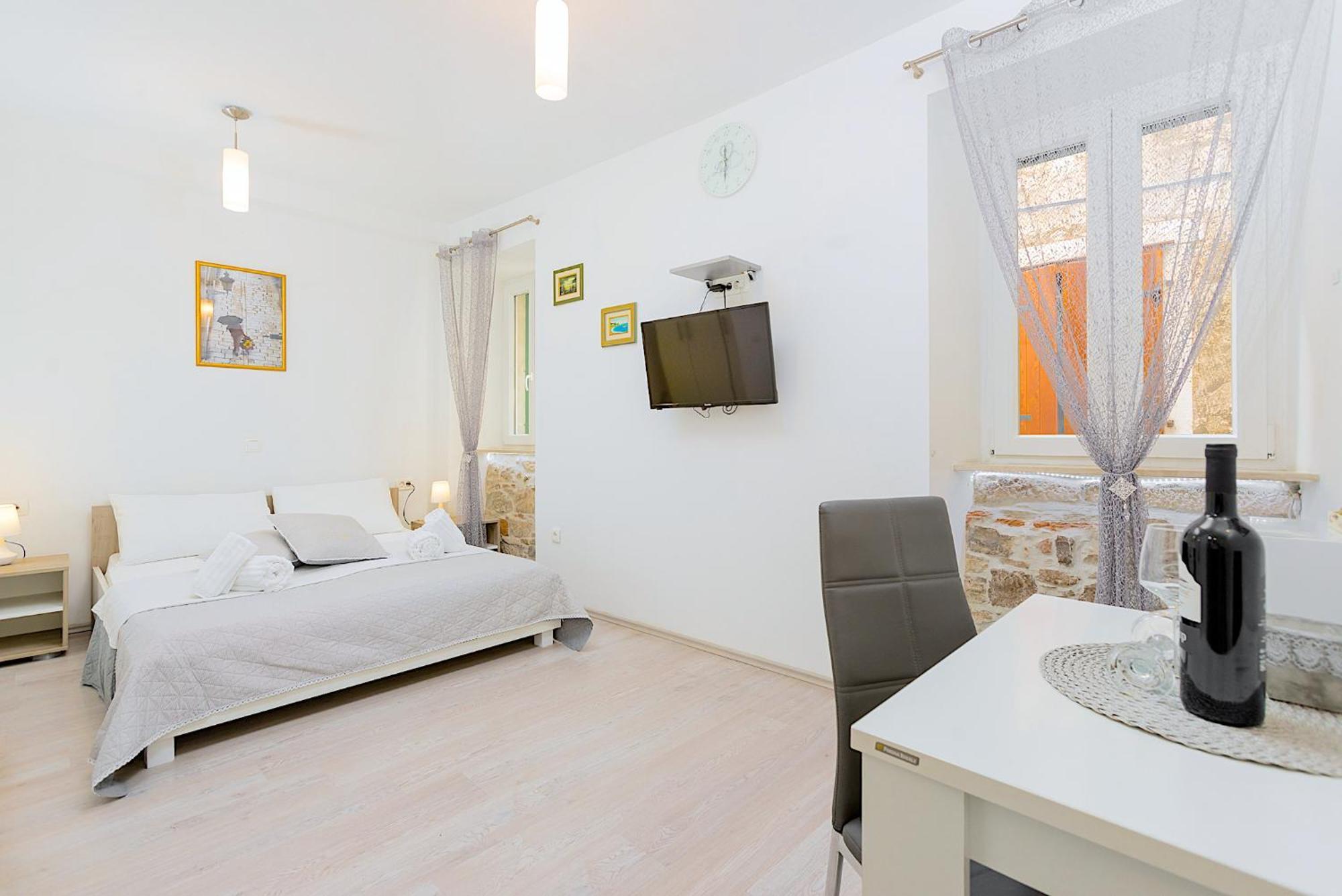 Luxe Diocletian Stones Centre Apartman Split