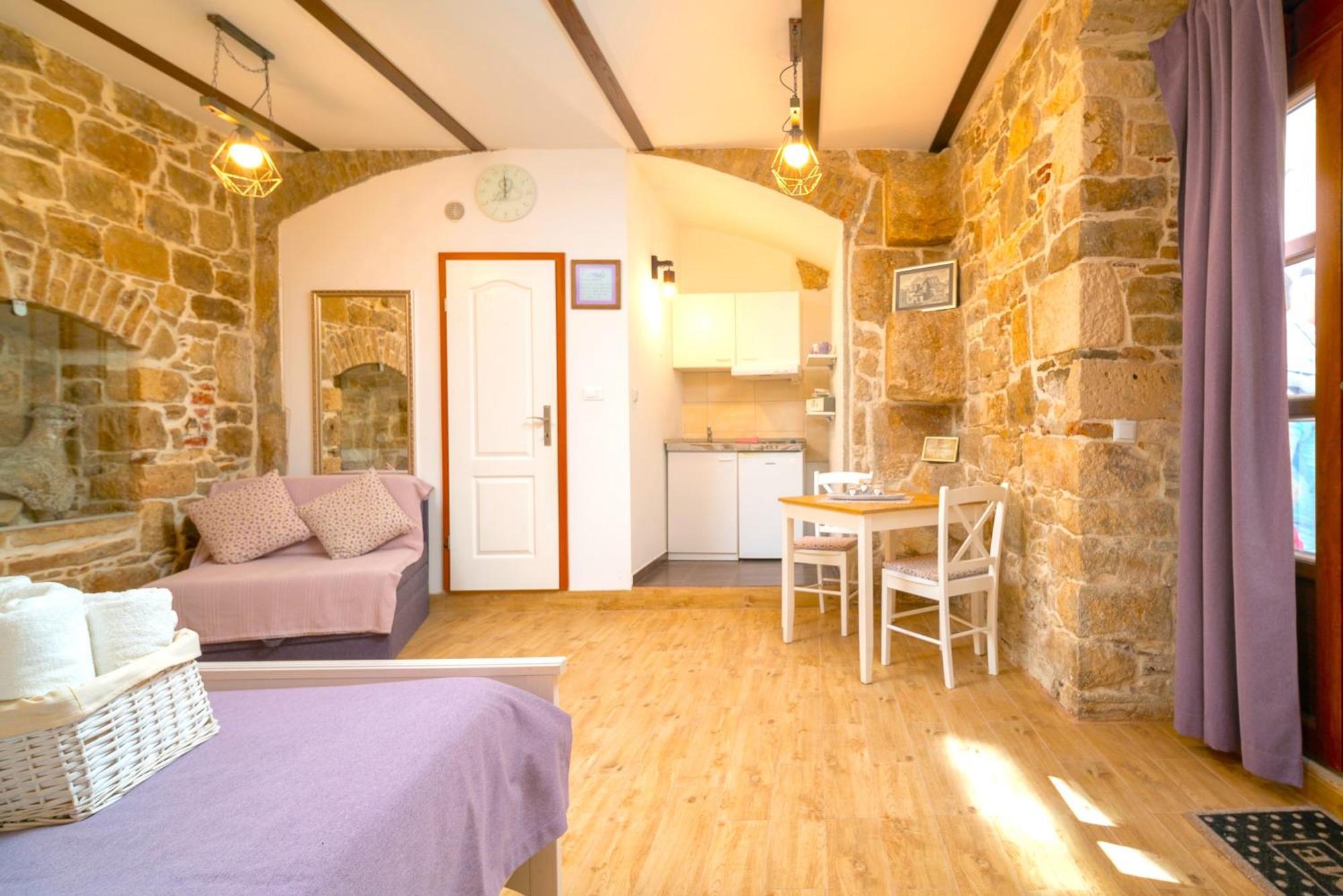 Apartman Luxe Diocletian Stones Centre Split