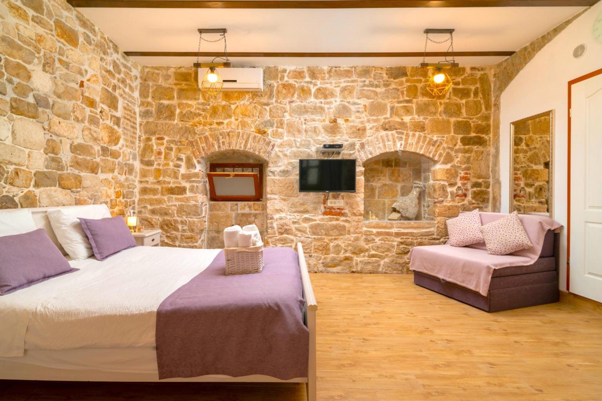 Apartman Luxe Diocletian Stones Centre Split