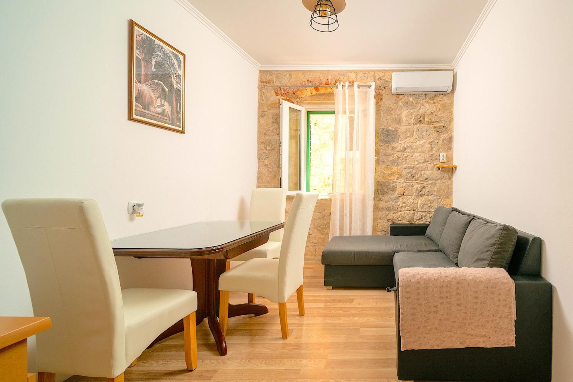 Apartman Luxe Diocletian Stones Centre Split