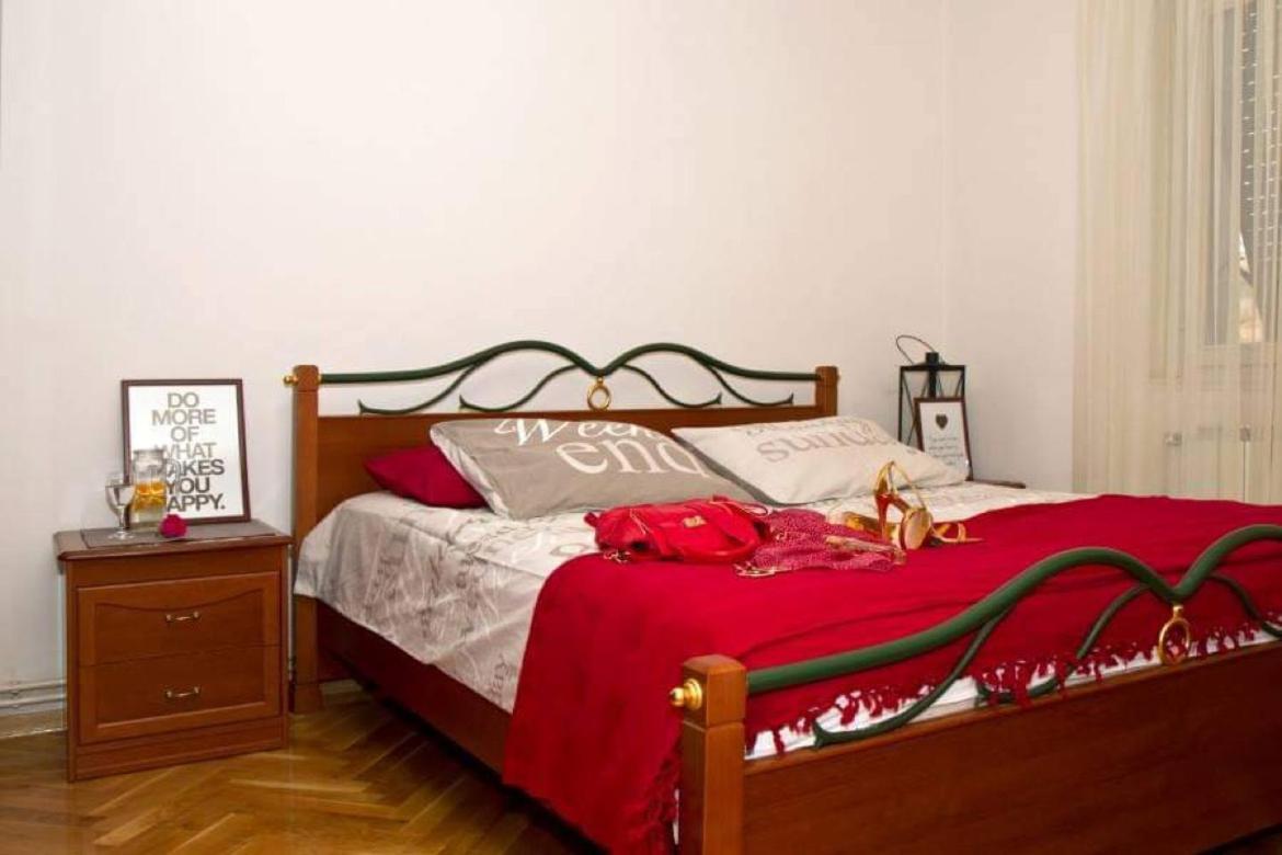 Apartment Spacious Three-bedroom With Balconies Split
