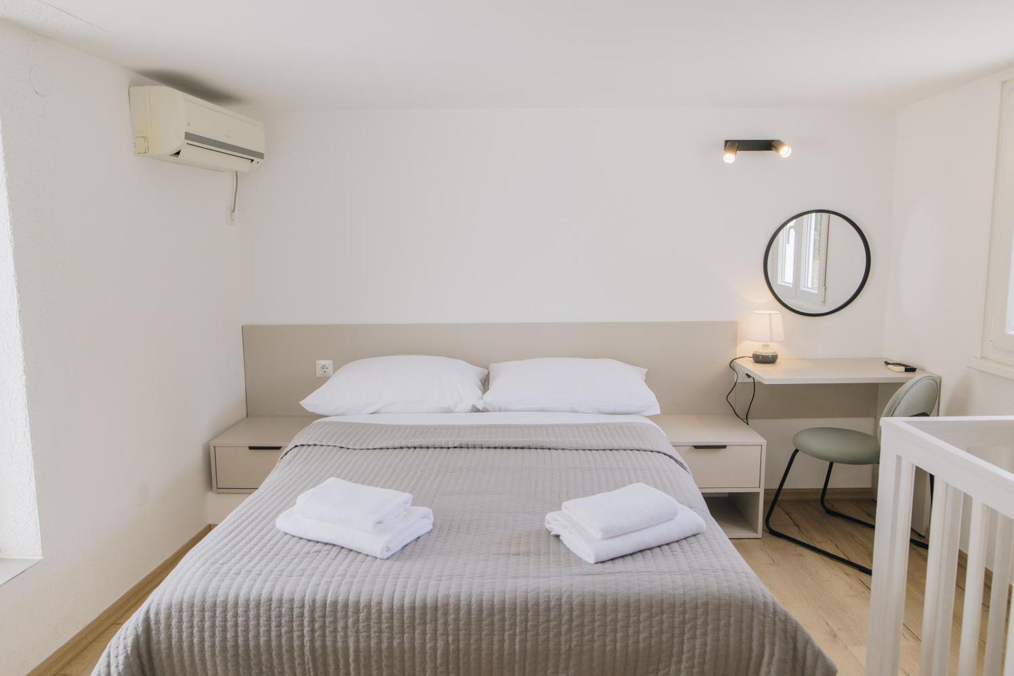 Apartment De Mori